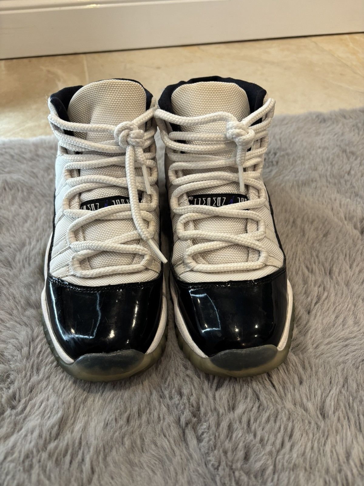 Jordan Brand × Nike Air Jordan 11 Retro GS Concord 2018 Size US 6.5 / EU 39-40 - 1 Thumbnail