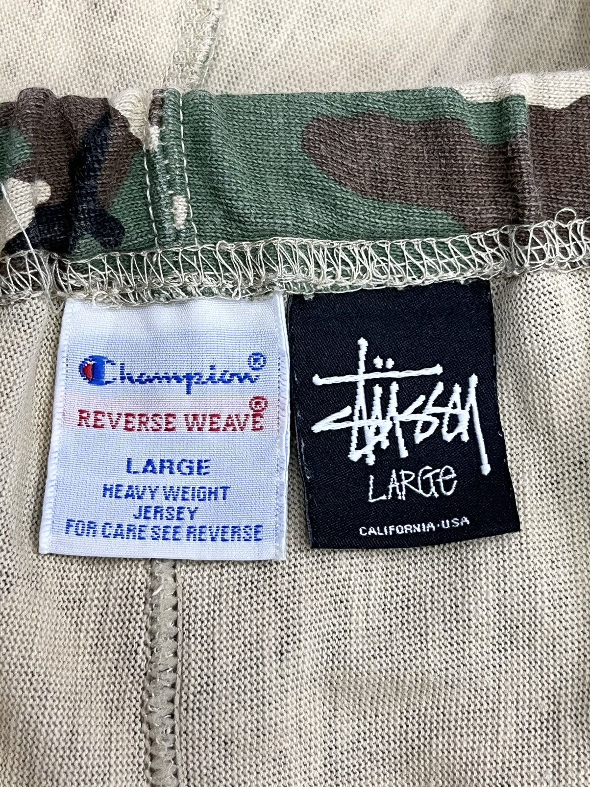 Stussy 🔥STUSSY INTERNATIONAL x CHAMPION Reverse Weave Camo Shorts Size US 34 / EU 50 - 11 Thumbnail