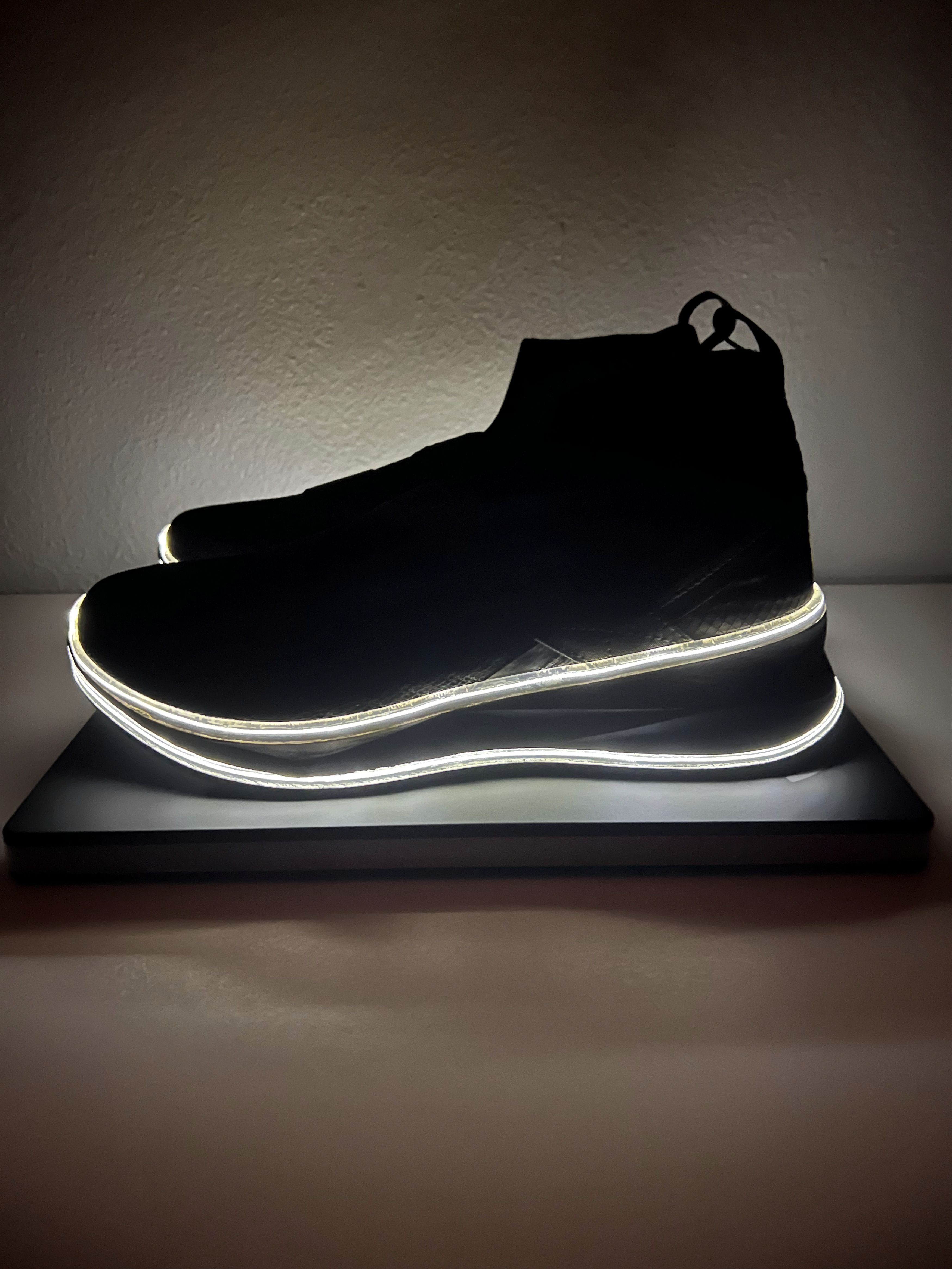 Other REZA 1 Re-Mastered Black LED Techwear Sz 10 1/500 NIB Size US 10 / EU 43 - 4 Thumbnail