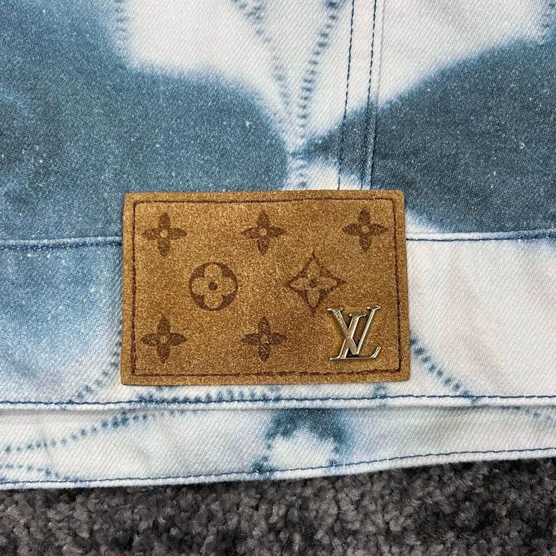 Louis Vuitton Louis Vuitton Skein printed denim jacket Size US M / EU 48-50 / 2 - 4 Thumbnail