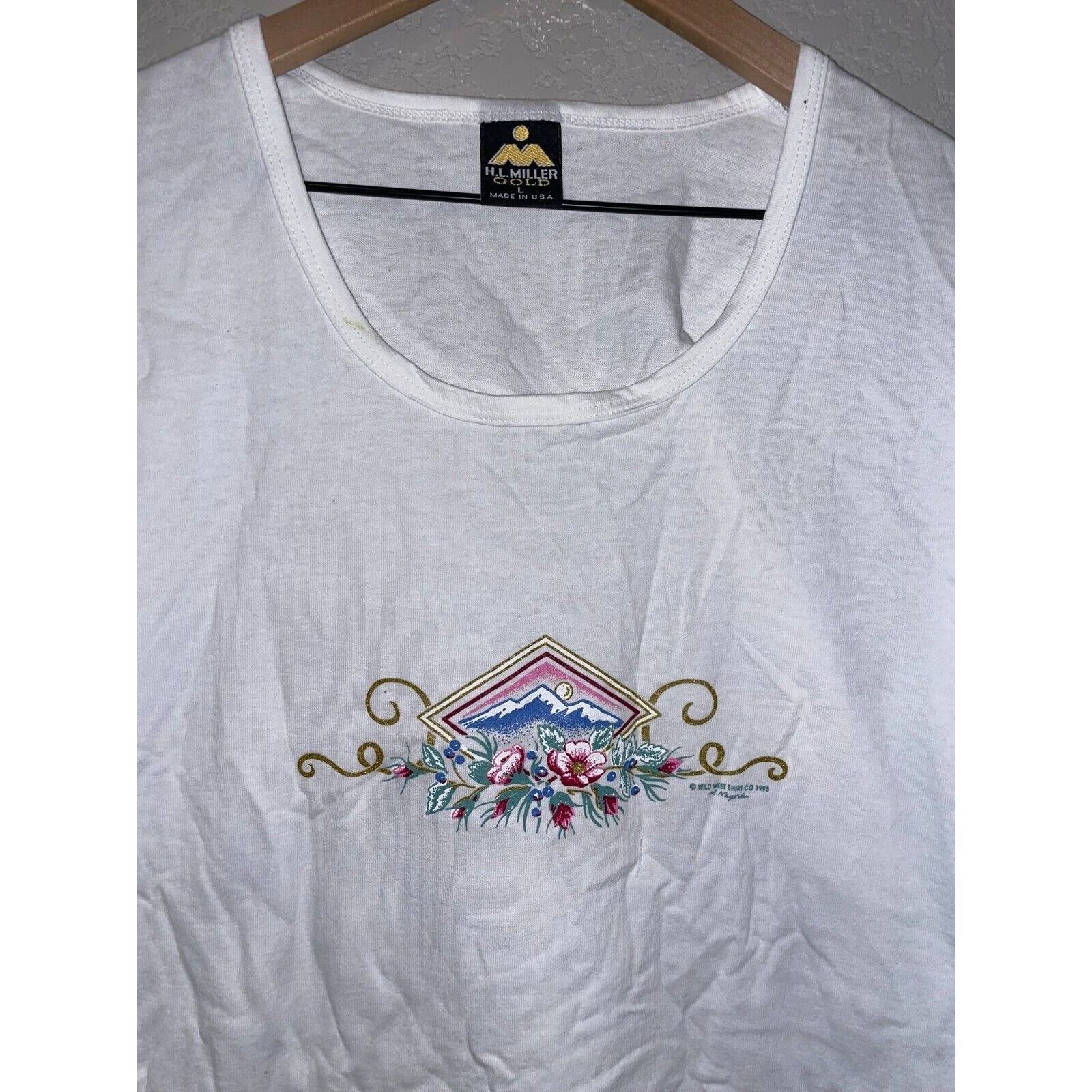 Vintage Womens Vintage Mountain Shirt HL Miller Gold White Tee 90s L Size L / US 10 / IT 46 - 2 Thumbnail