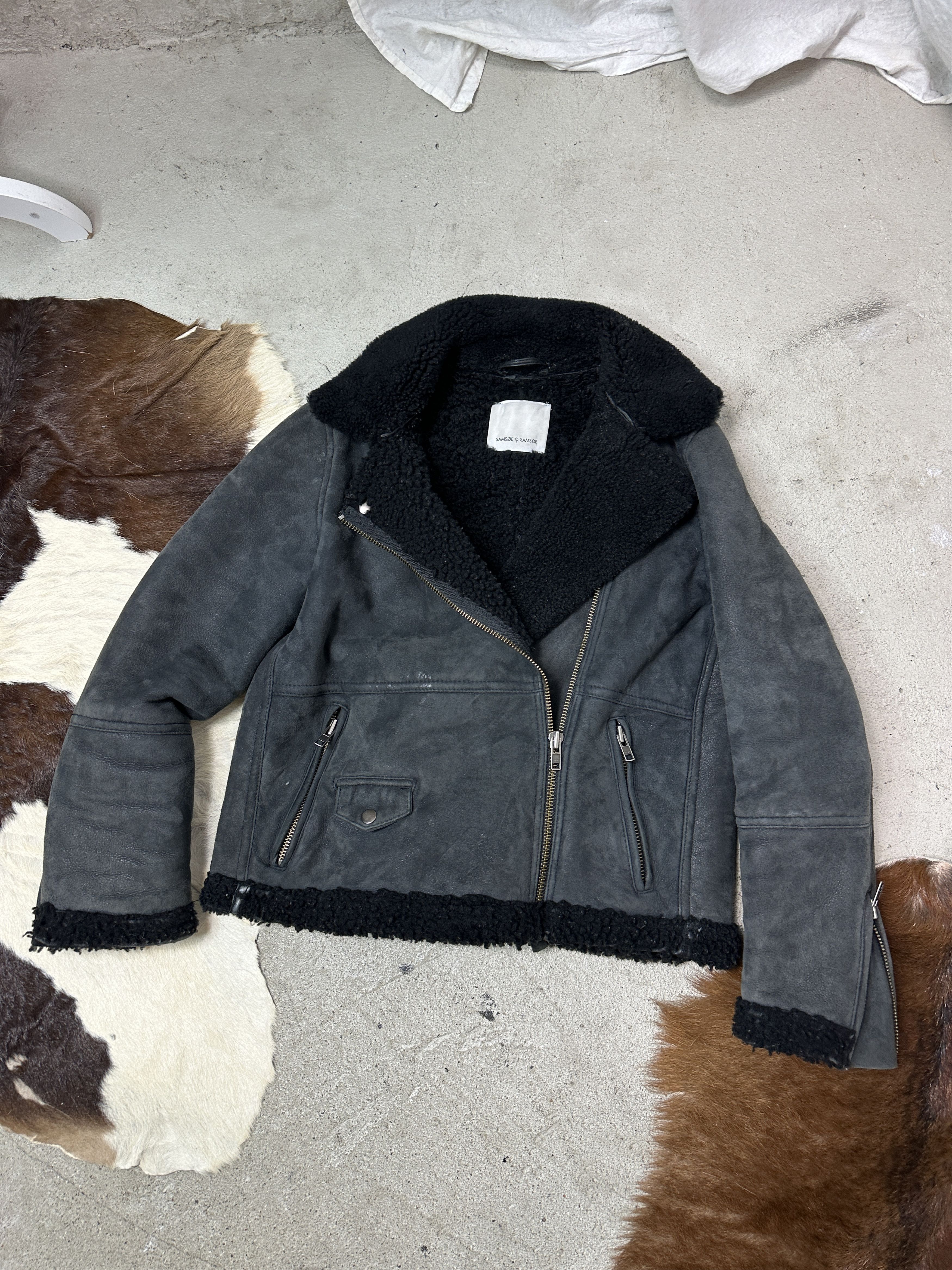 Samsoe Samsoe Vintage Old Money Samsoe Samsoe Real Shearling Jacket 00s Size M / US 6-8 / IT 42-44 - 2 Thumbnail