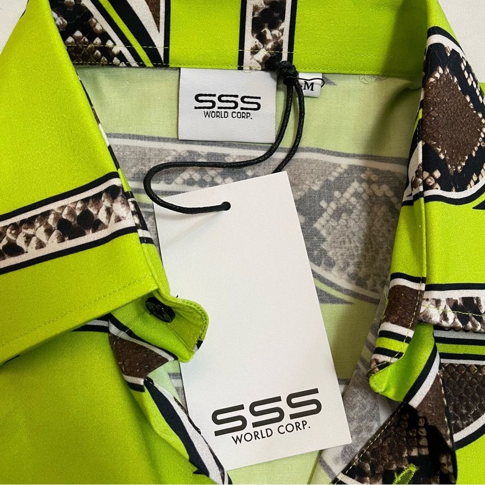 SSS World Corp NWT New $225 SSS World Corp Short Sleeve Button Green Snake Size US M / EU 48-50 / 2 - 6 Thumbnail