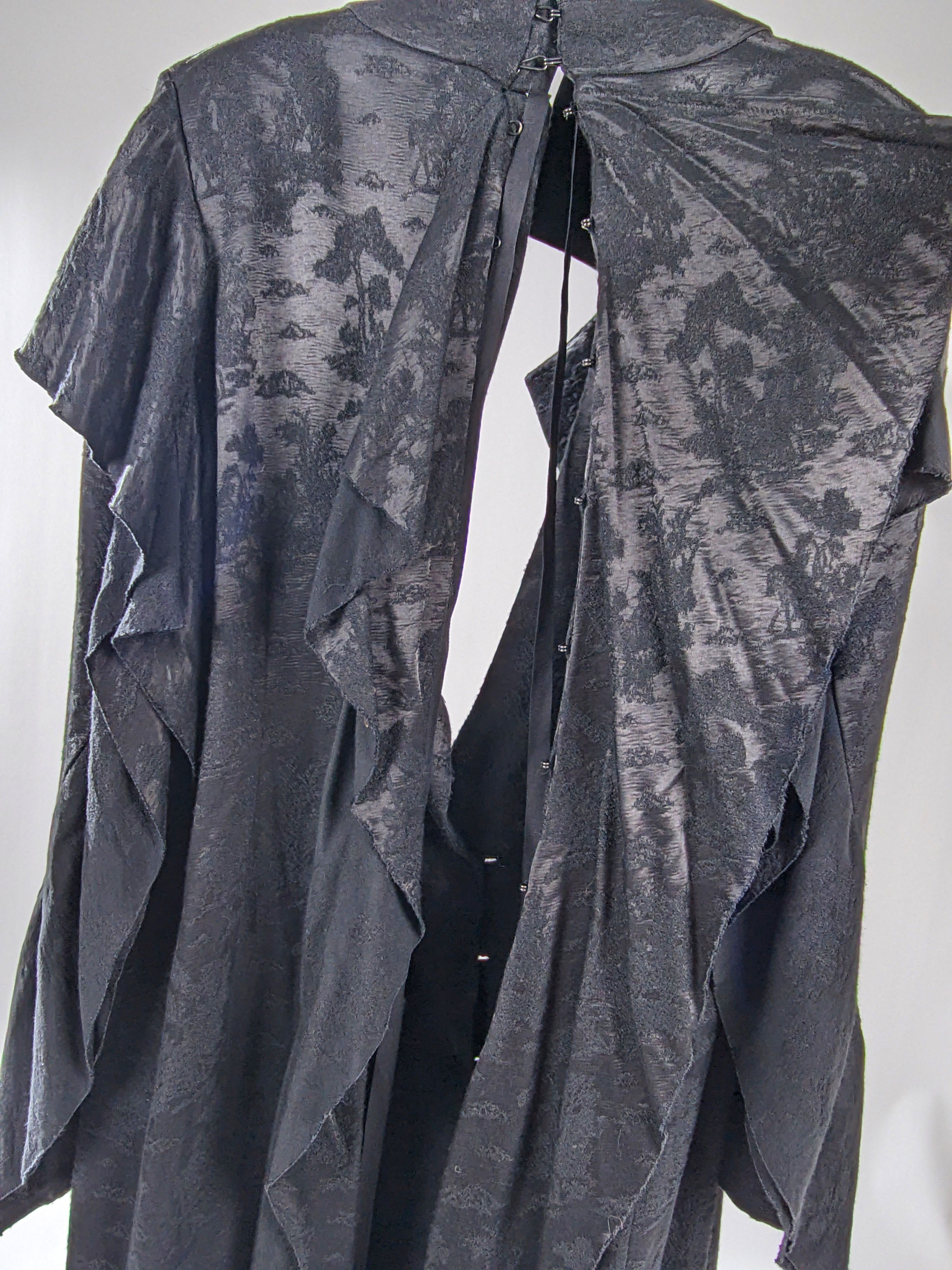 Ann Demeulemeester Ann Demeulemeester embroidery coat Size S / US 4 / IT 40 - 7 Thumbnail