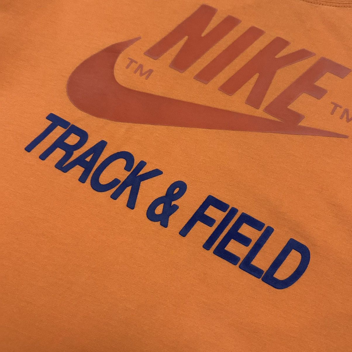 Nike Vintage Nike Big Logo 2000’s streetwear y2k tee size L Size US L / EU 52-54 / 3 - 4 Thumbnail