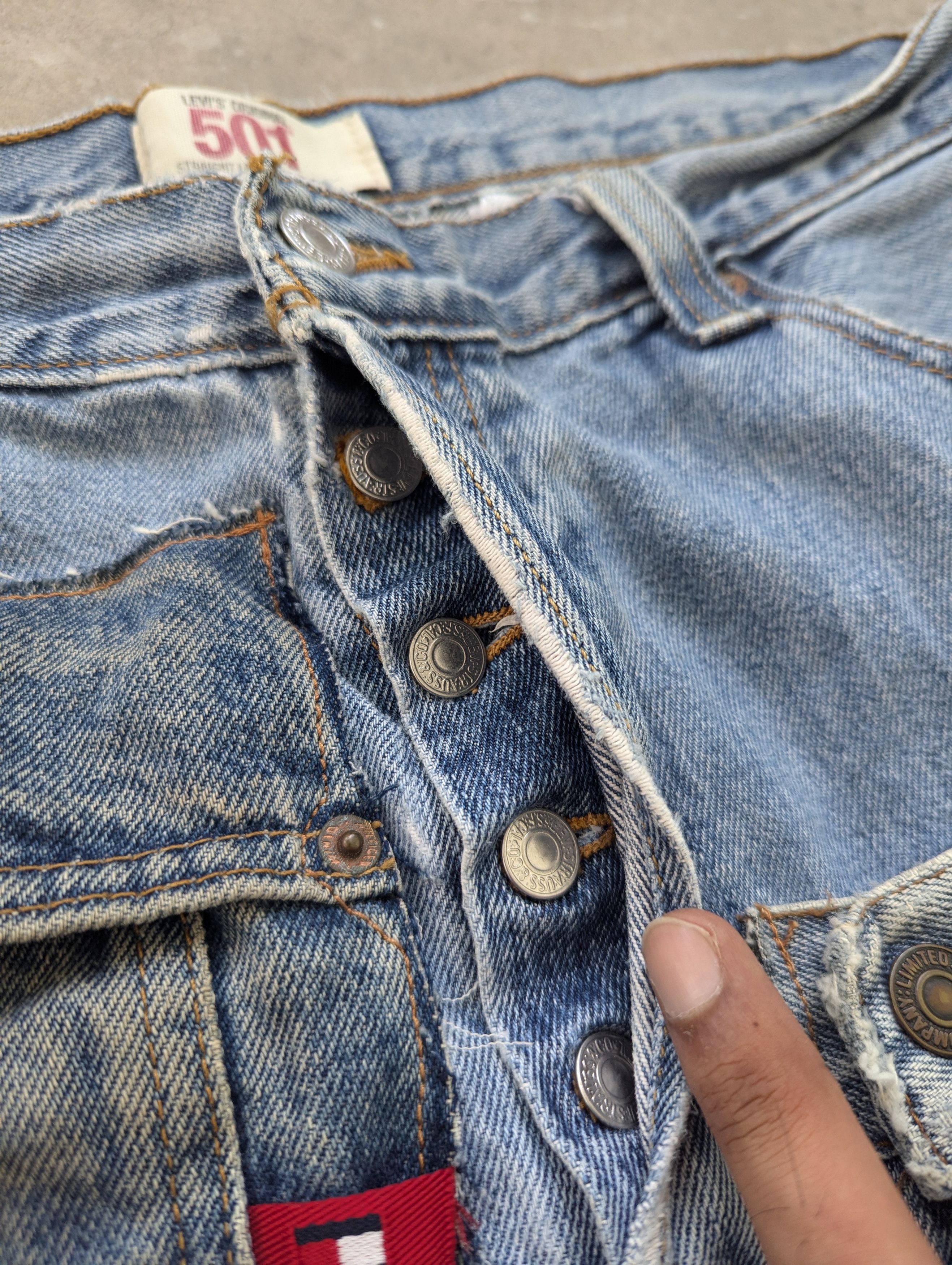 Japanese Brand × Levi's Vintage Levis 501 Distressed Japanese Archive Size US 35 - 10 Thumbnail