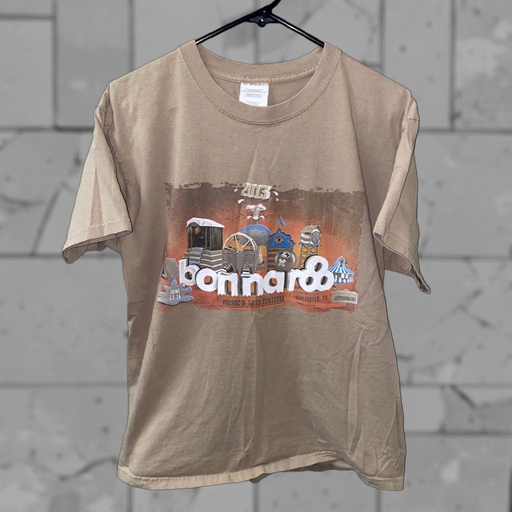 Vintage Men's T-Shirt Size Large Beige Bonnar Music Festival Cotton Short Sleeve Size US L / EU 52-54 / 3 - 1 Thumbnail