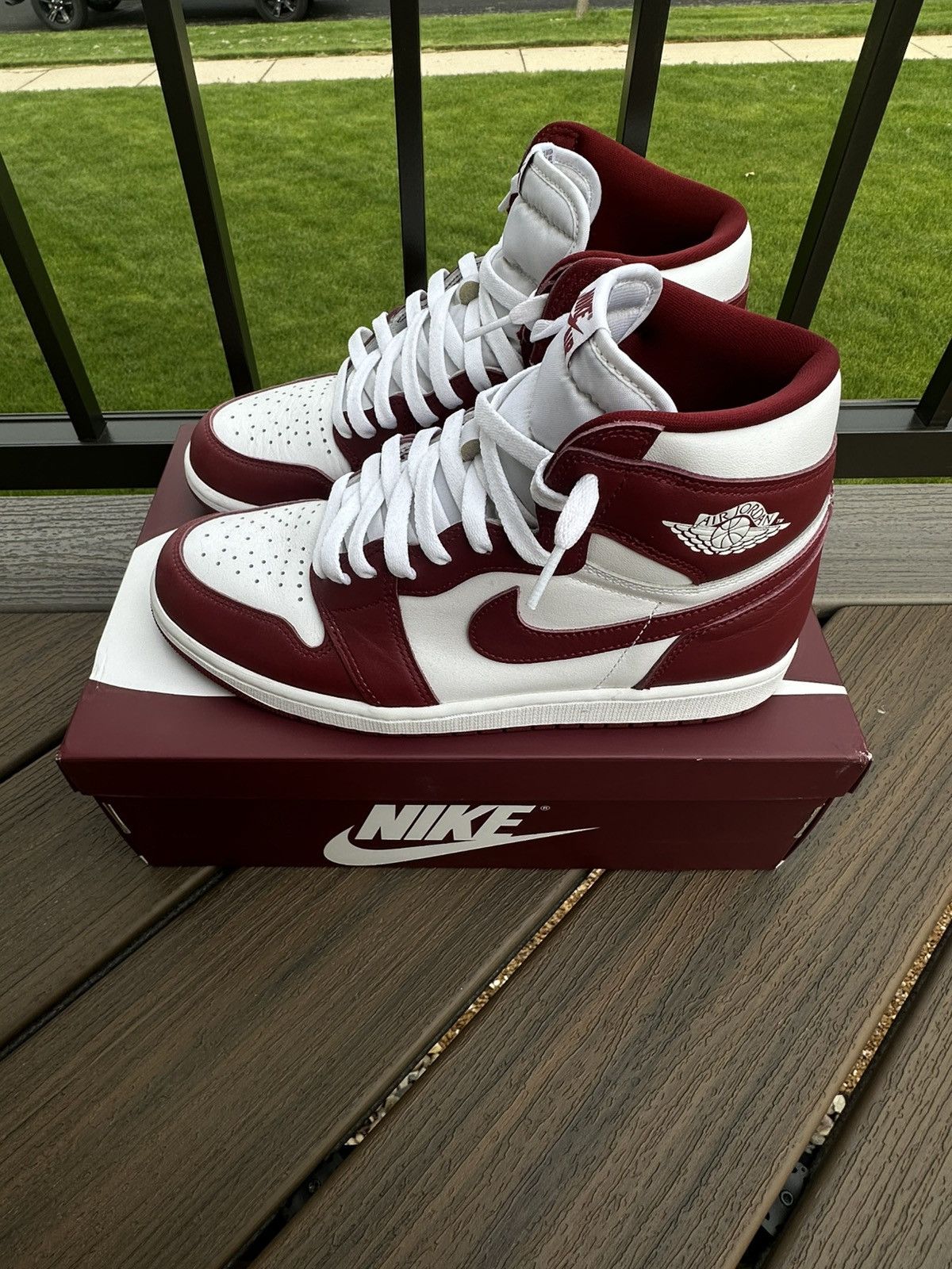 Jordan Brand × Other Air Jordan 1 Retro High OG “Team Red” Size US 10 / EU 43 - 2 Thumbnail