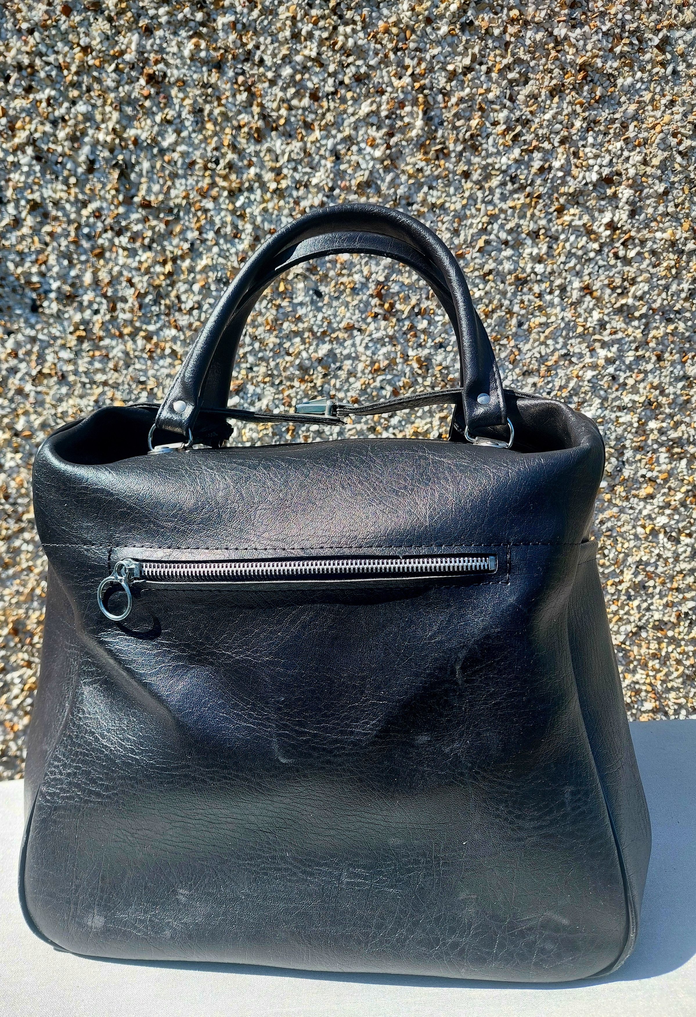 Vintage Vintage black leather luggage handle bag Size ONE SIZE - 2 Thumbnail