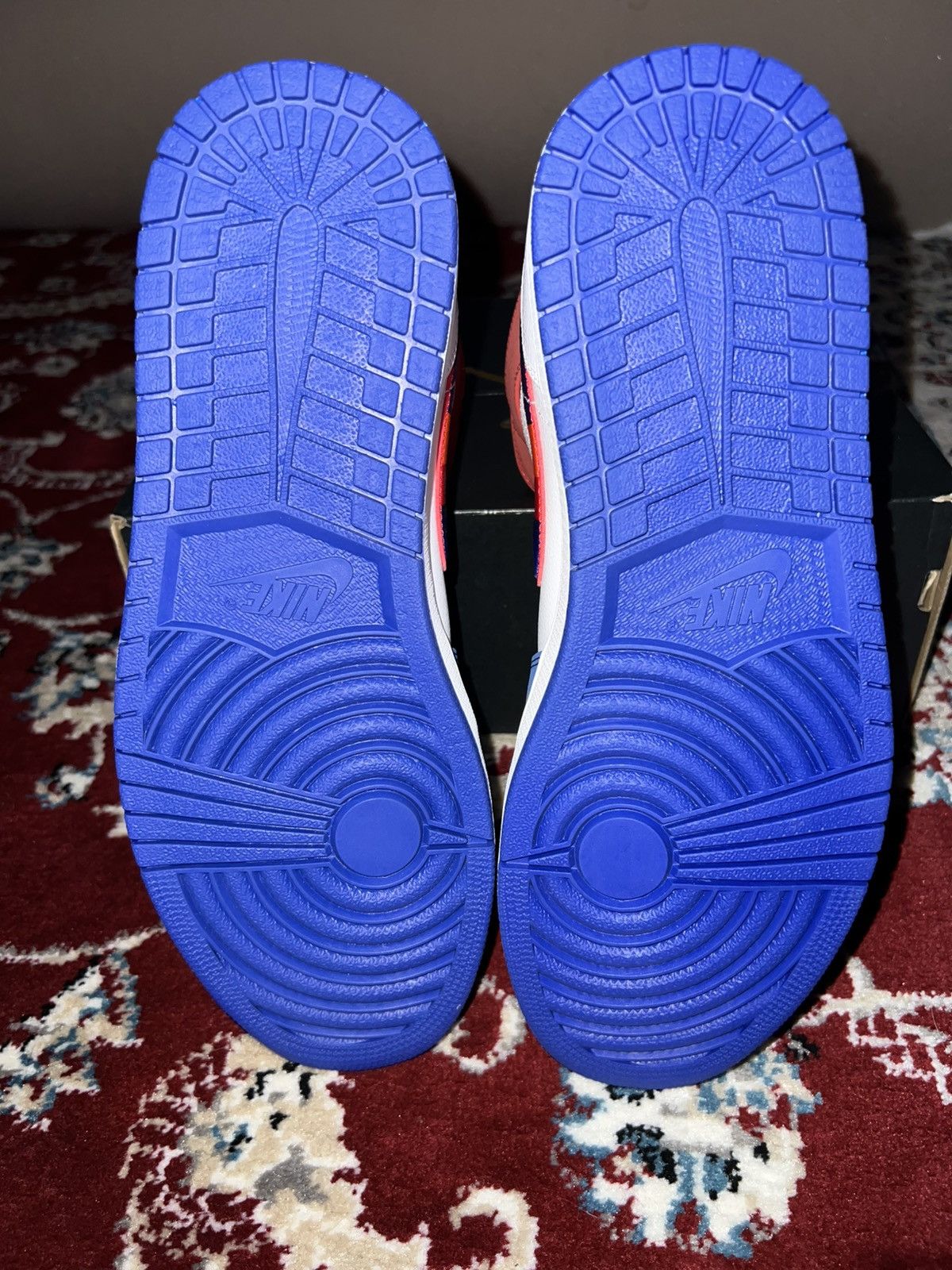 Jordan Brand Air Jordan 1 Mid SE Size US 11.5 / EU 44-45 - 5 Thumbnail