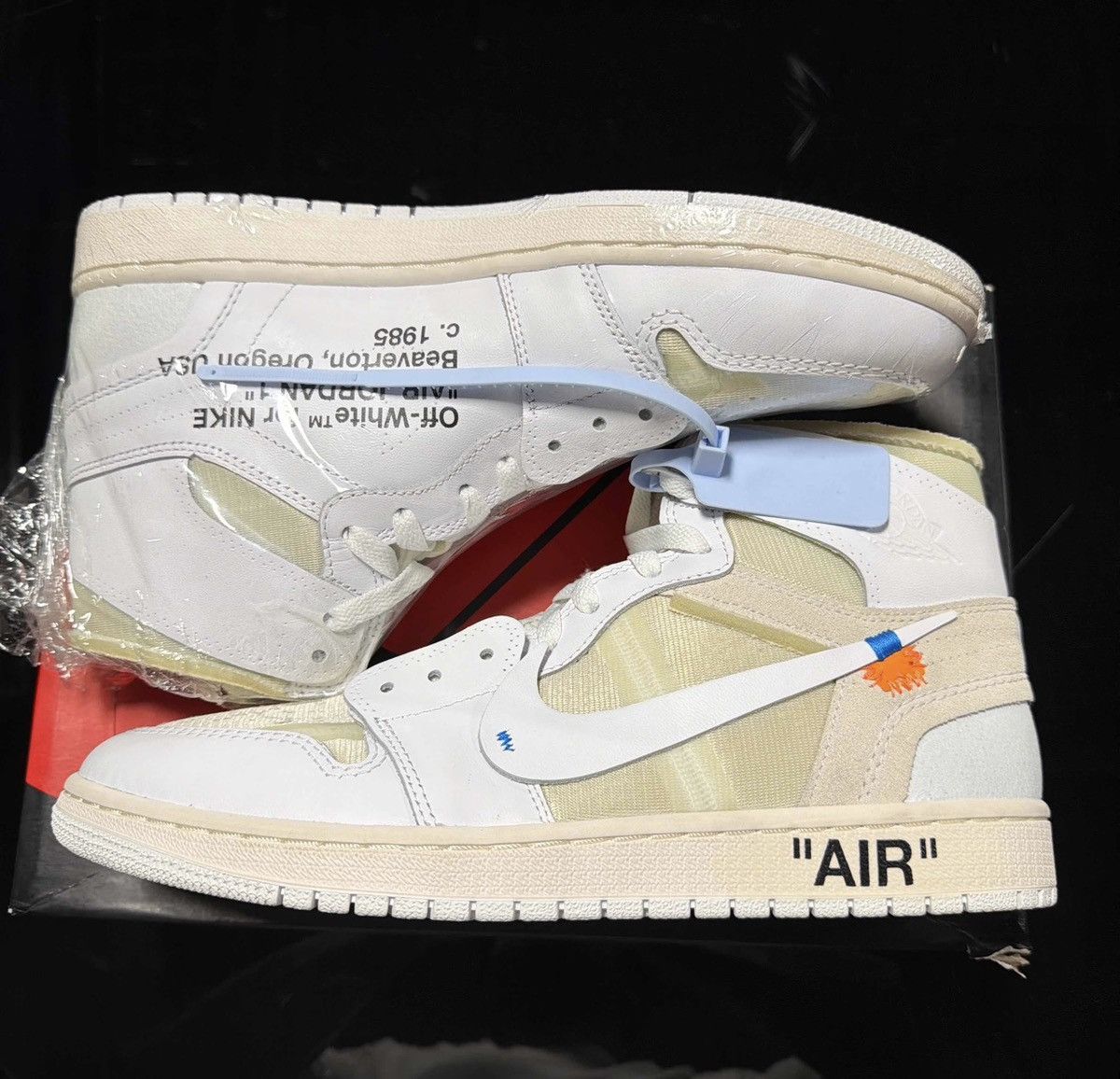 Jordan Brand × Off-White Jordan retro 1 off white Size US 10.5 / EU 43-44 - 2 Thumbnail