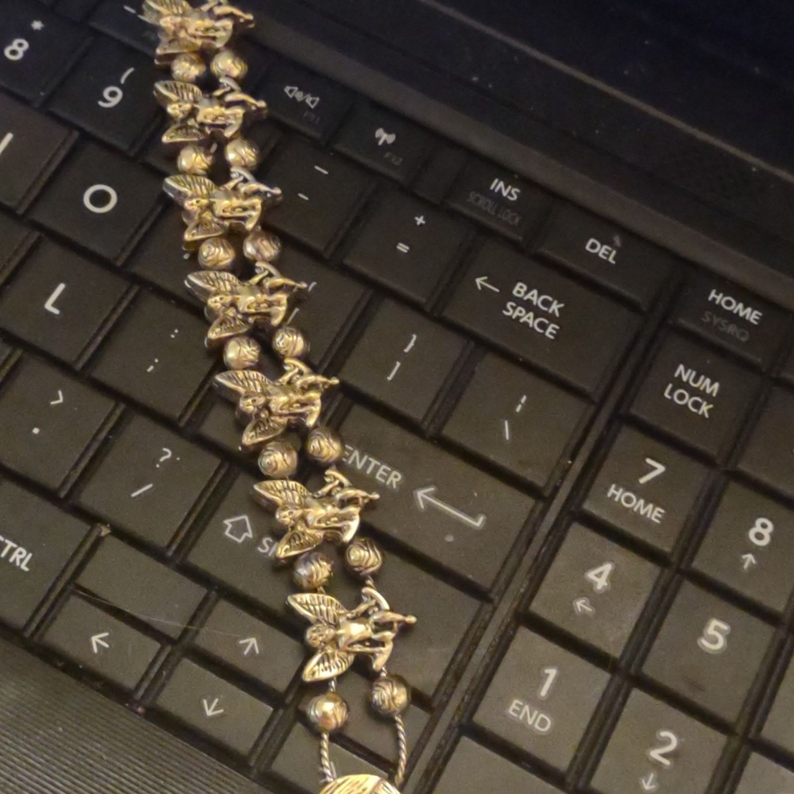 Vintage Absolutely beautiful gold angel bracelet Size ONE SIZE - 2 Thumbnail