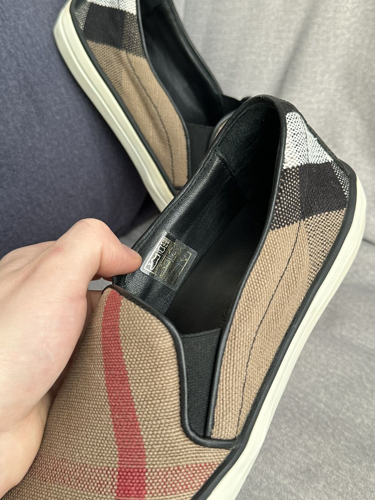 Burberry Burberry Nova Check Slip-Op Sneakers Size US 6 / IT 36 - 6 Thumbnail