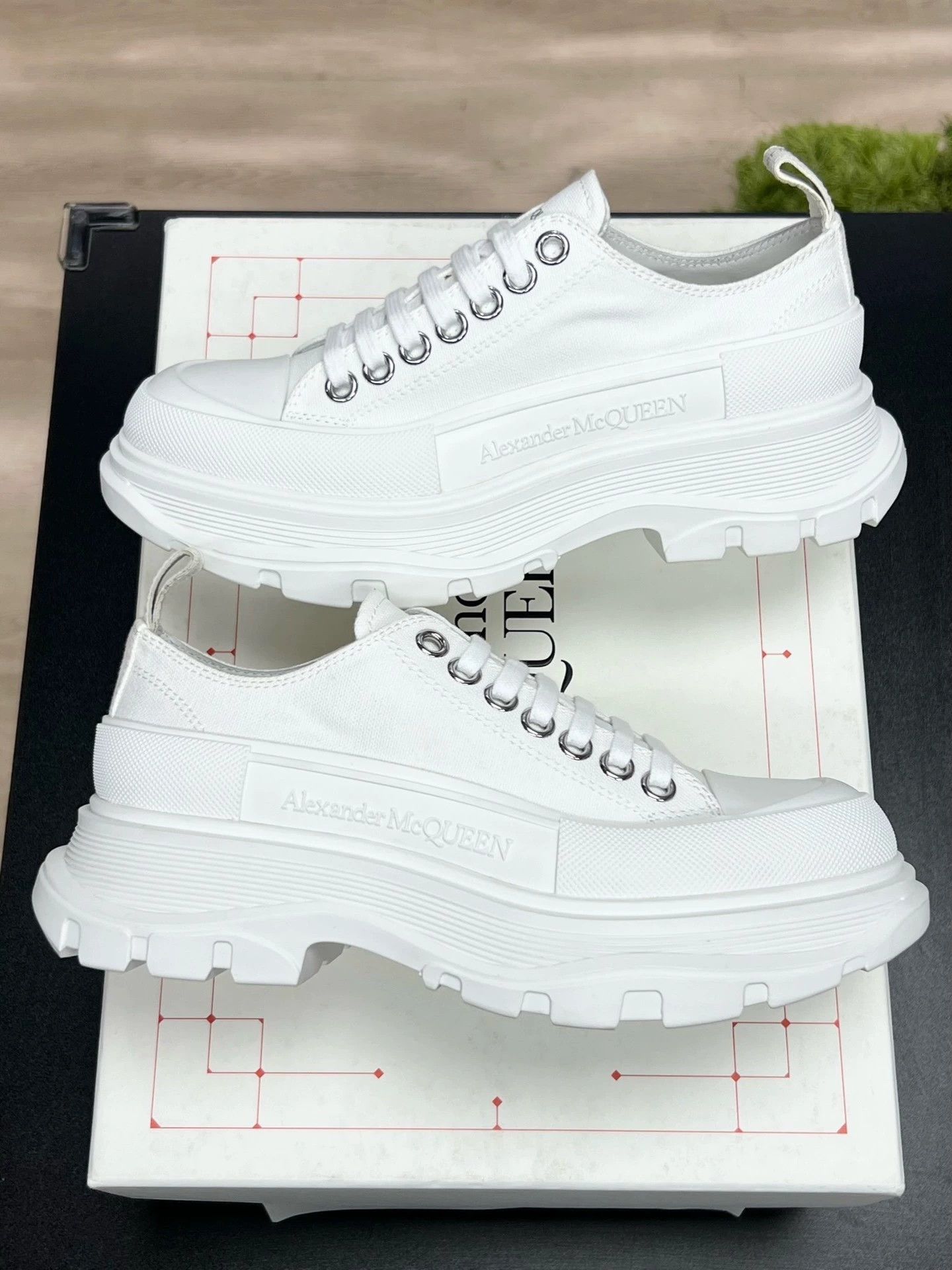 Alexander McQueen mcq white low-top martin boots size 38 Size US 5.5 / EU 38 - 4 Thumbnail