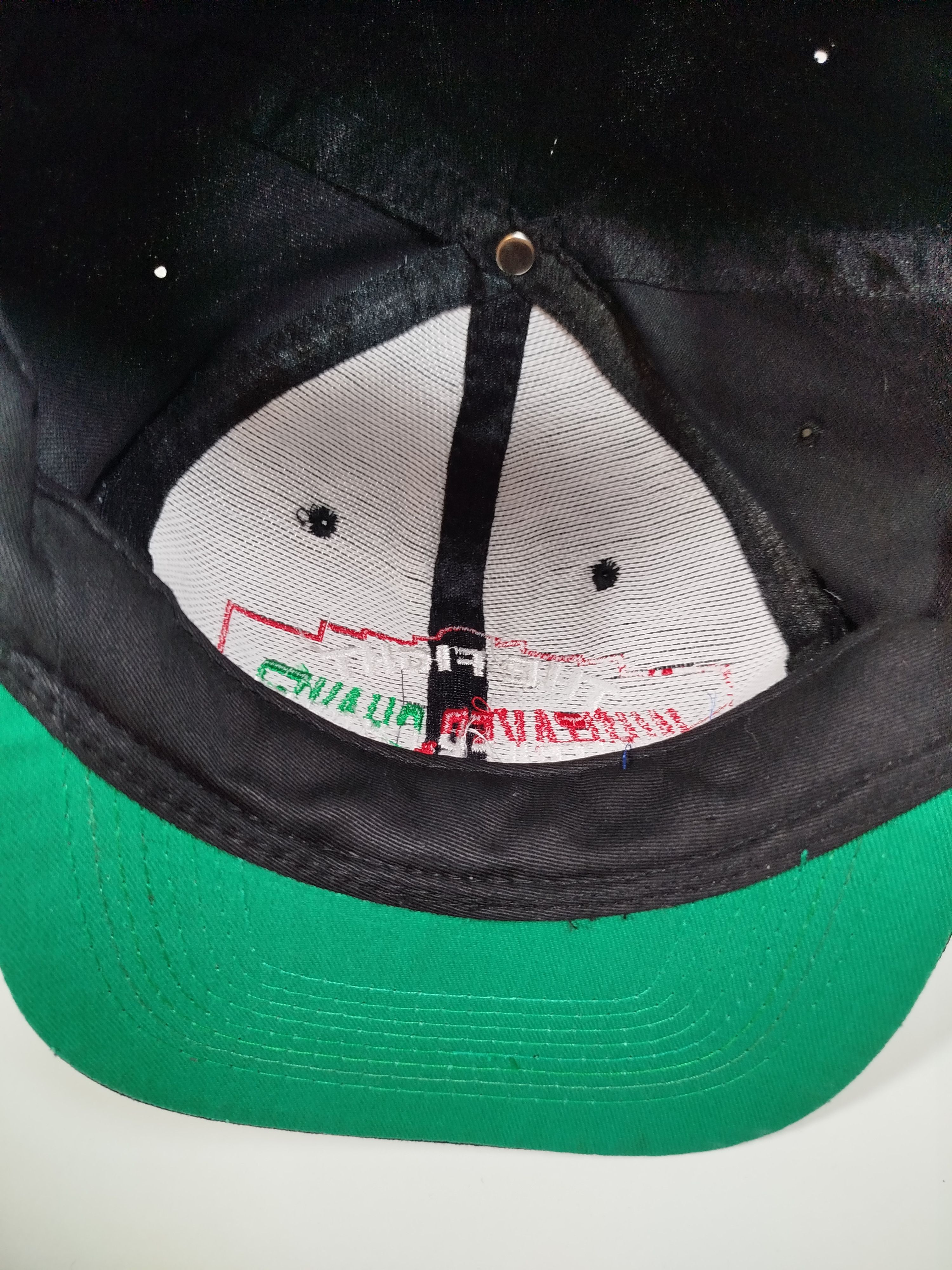 Vintage Whittaker vs Chavez 1993 hat vintage Size ONE SIZE - 7 Thumbnail