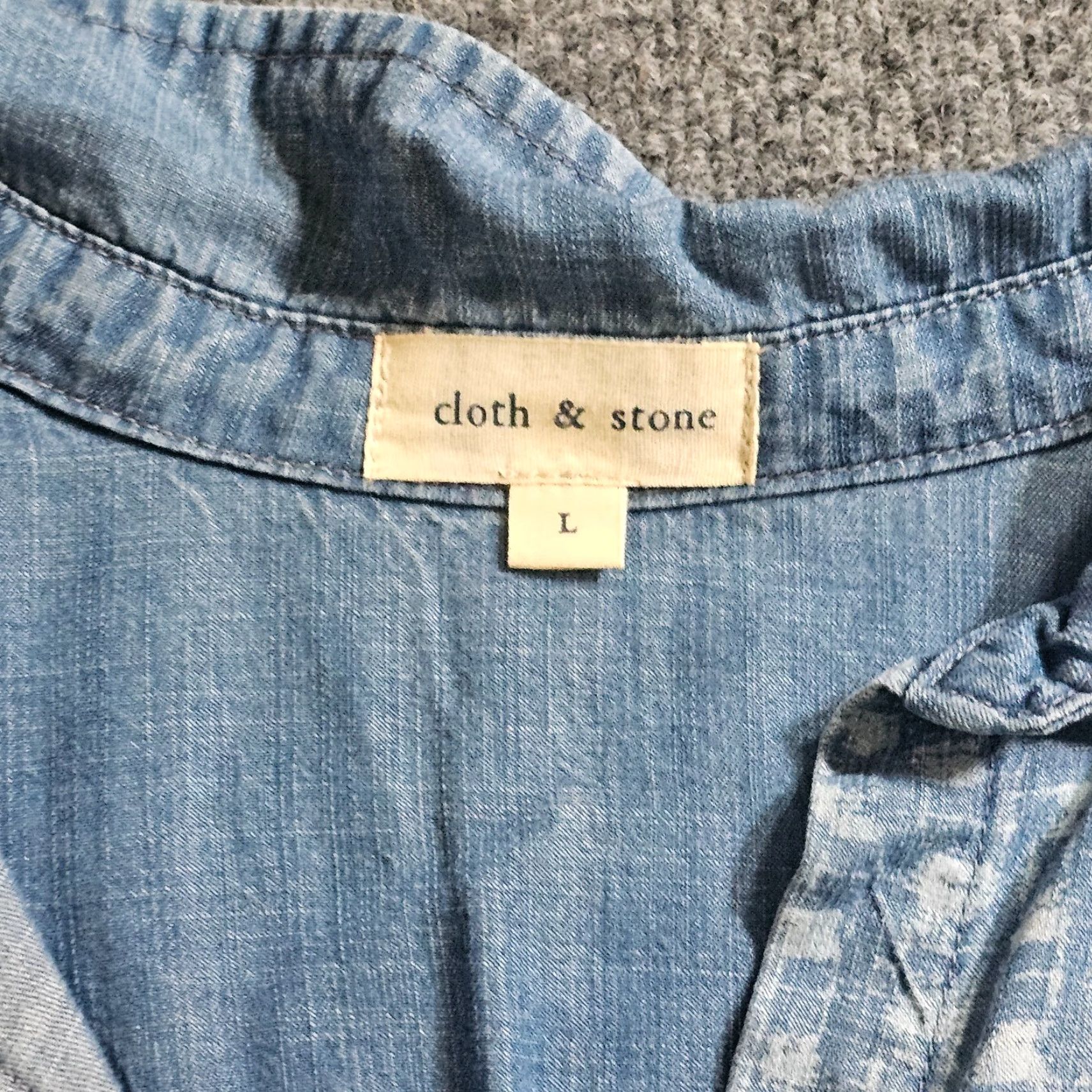 CLOT Cloth & Stone Top Shirt Womens Large Blue Distressed Button Long Sleeve Casual Shirt Size L / US 10 / IT 46 - 3 Thumbnail