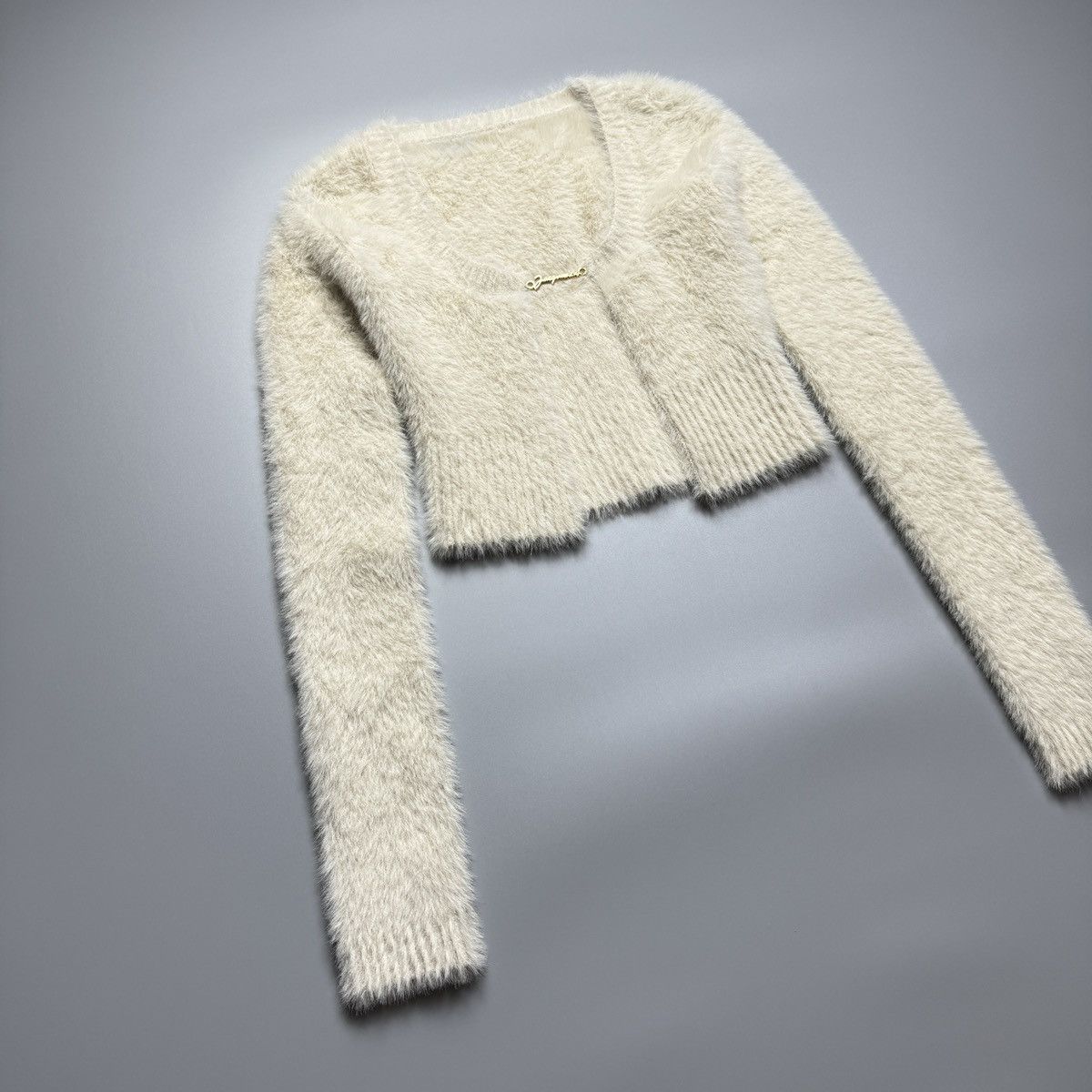 Jacquemus Jacquemus - La Maille Neve Fur Cropped Cardigan Type Size XXS / US 00 / IT 34 - 3 Thumbnail