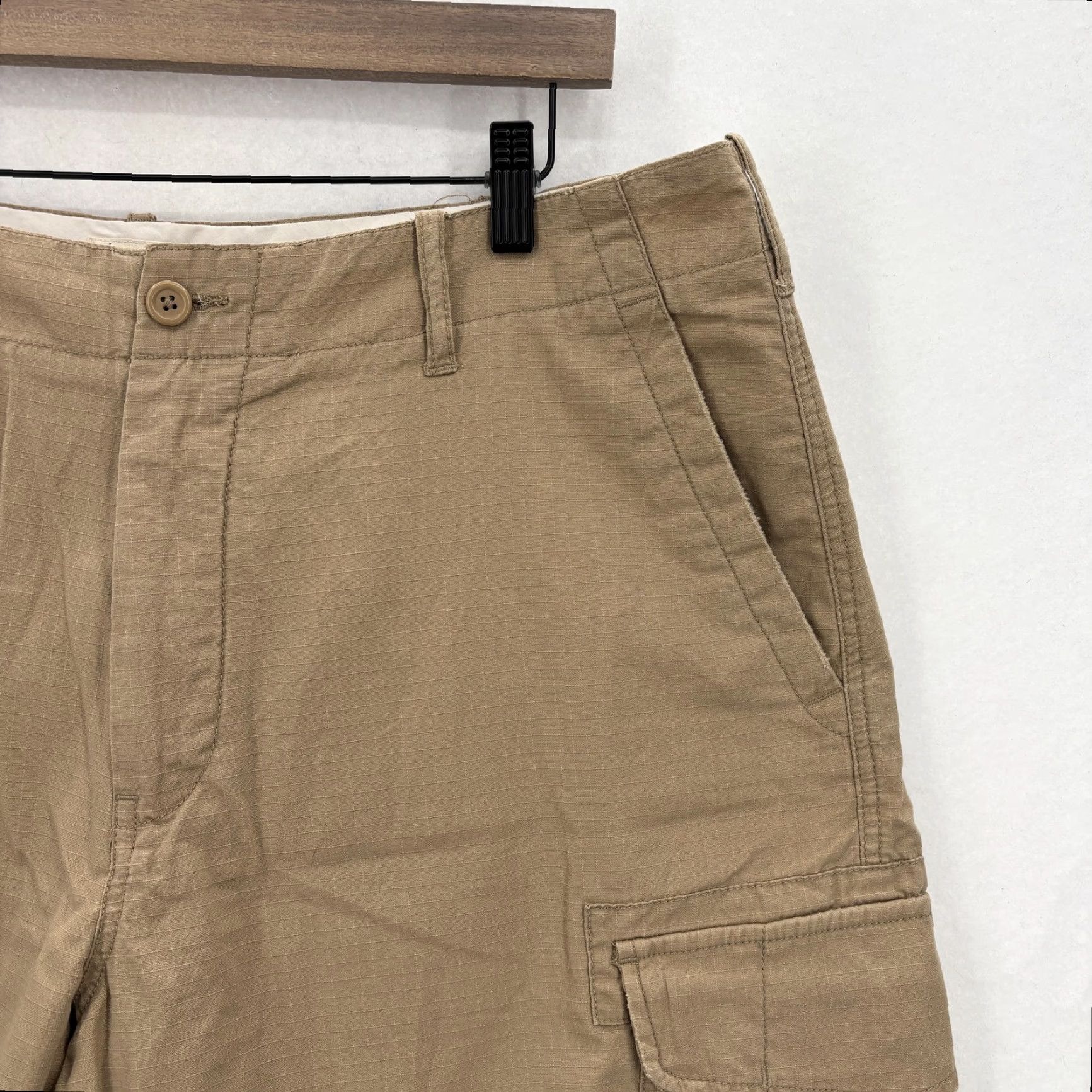J.Crew J.Crew Cargo Shorts Mens 38 Beige Ripstop Cotton 11 Inseam Utility Hiking NWT Size US 38 / EU 54 - 2 Thumbnail