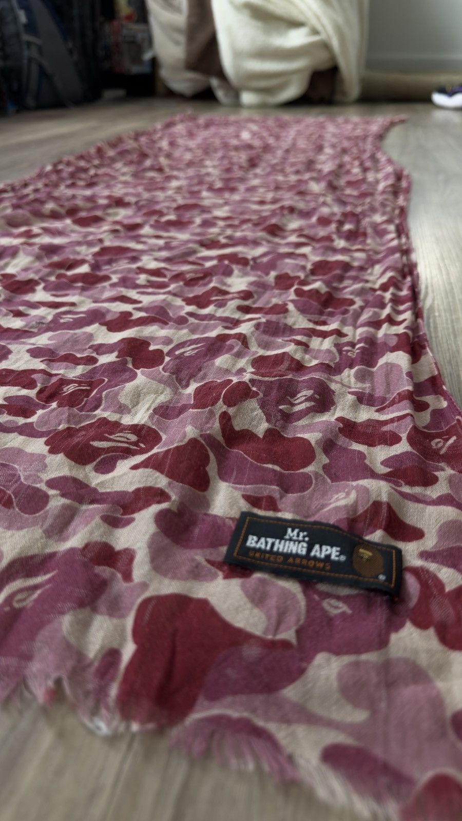 Bape Bape Silk Scarf Red Size ONE SIZE - 5 Thumbnail