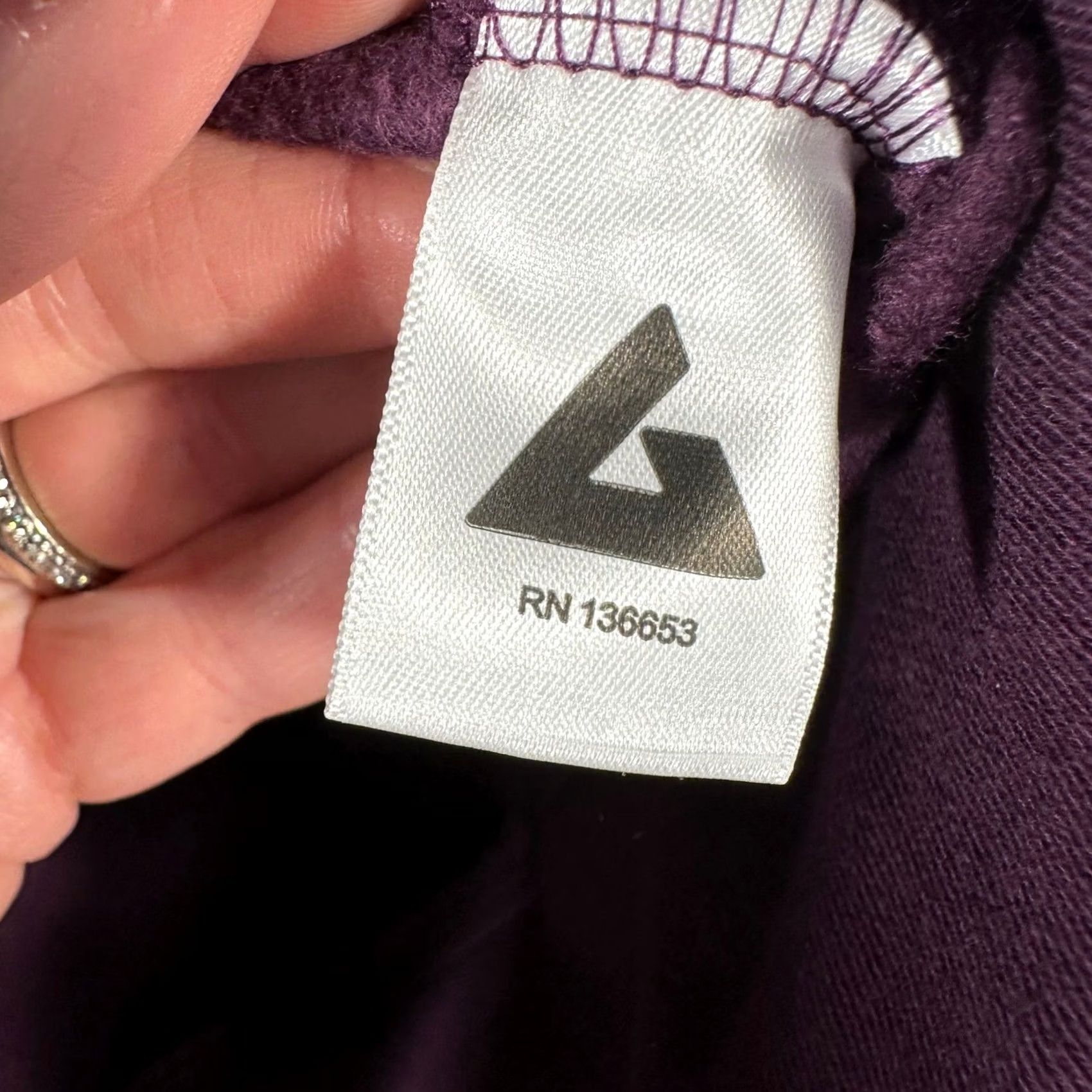 Vintage American Giant Hoodie Purple 100% Cotton Pullover M Men Regular Size US M / EU 48-50 / 2 - 4 Thumbnail