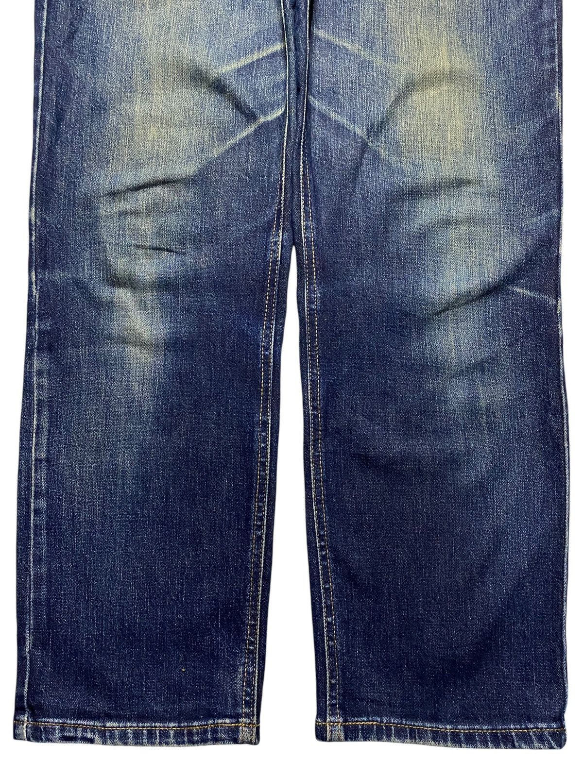 Wrangler Vintage Wrangler Greensboro USA Distressed Loose Jeans Size US 29 - 5 Thumbnail