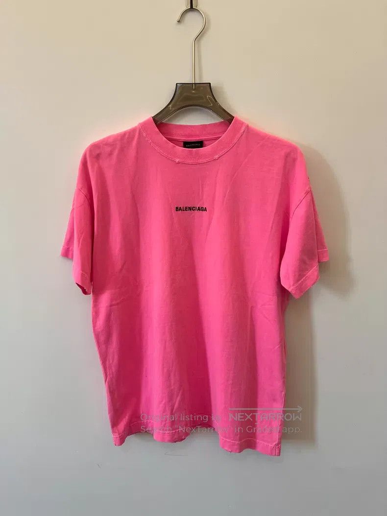 Balenciaga Balenciaga Washed Pink Destroyed Front and Back Letter Sho Size US M / EU 48-50 / 2 - 1 Thumbnail