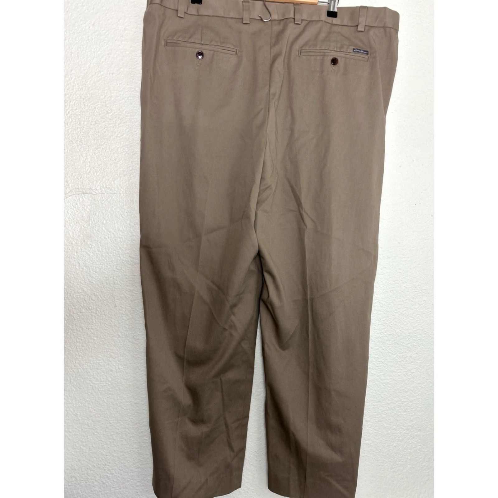 Eddie Bauer VINTAGE Eddie Bauer wrinkle free relaxed fit cotton pants Dark Khaki Mens 42x30 42 Tall Beige Dress Pants Cotton Mens 42x30 Size US 42 / EU 58 - 7 Thumbnail
