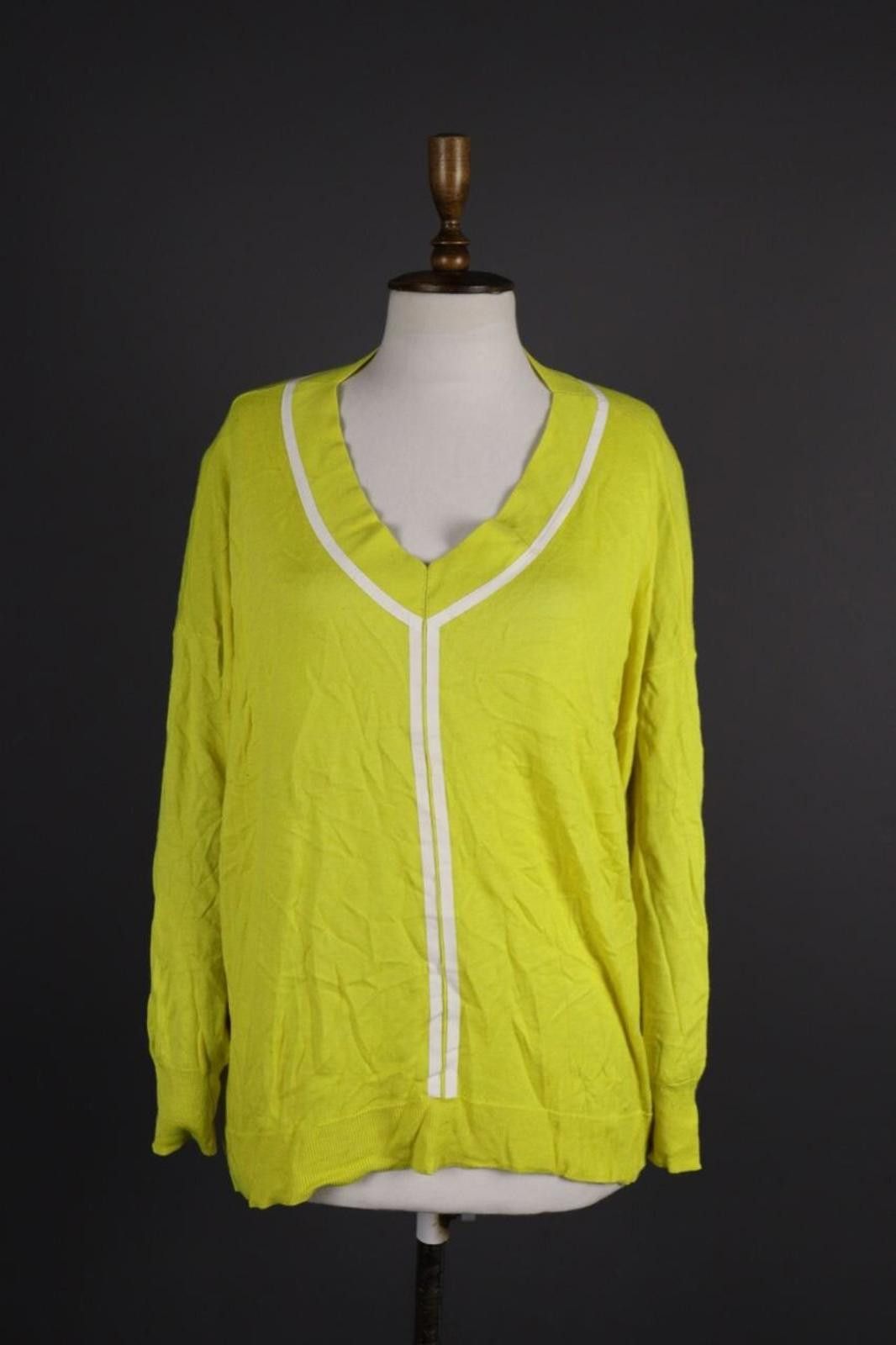 Designer Marc Cain Sports Yellow Knit Relaxed Sweater Size L Size L / US 10 / IT 46 - 1 Thumbnail