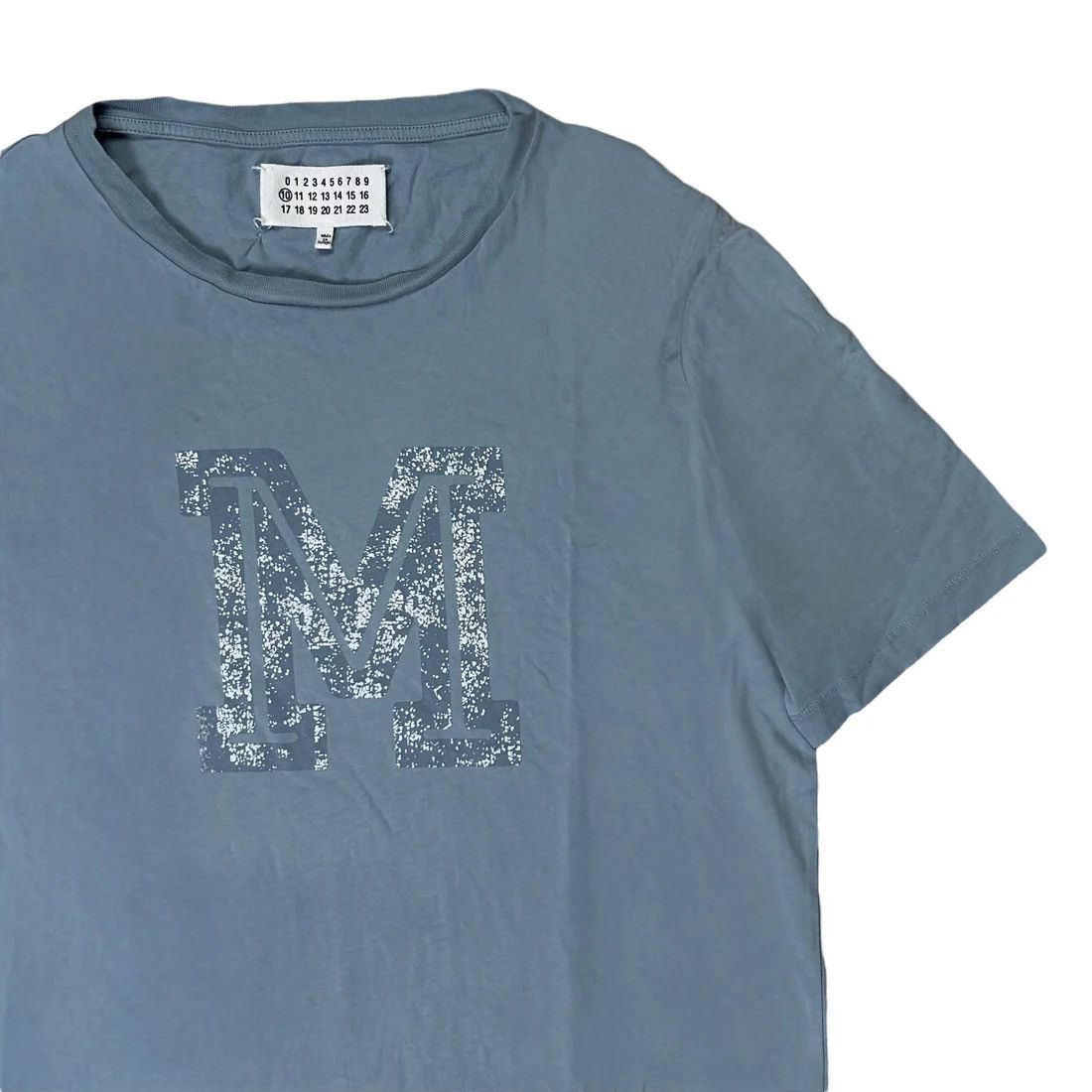 Maison Margiela Maison Margiela Cracked Varisity M Print T-Shirt - SS17 Size US L / EU 52-54 / 3 - 4 Thumbnail