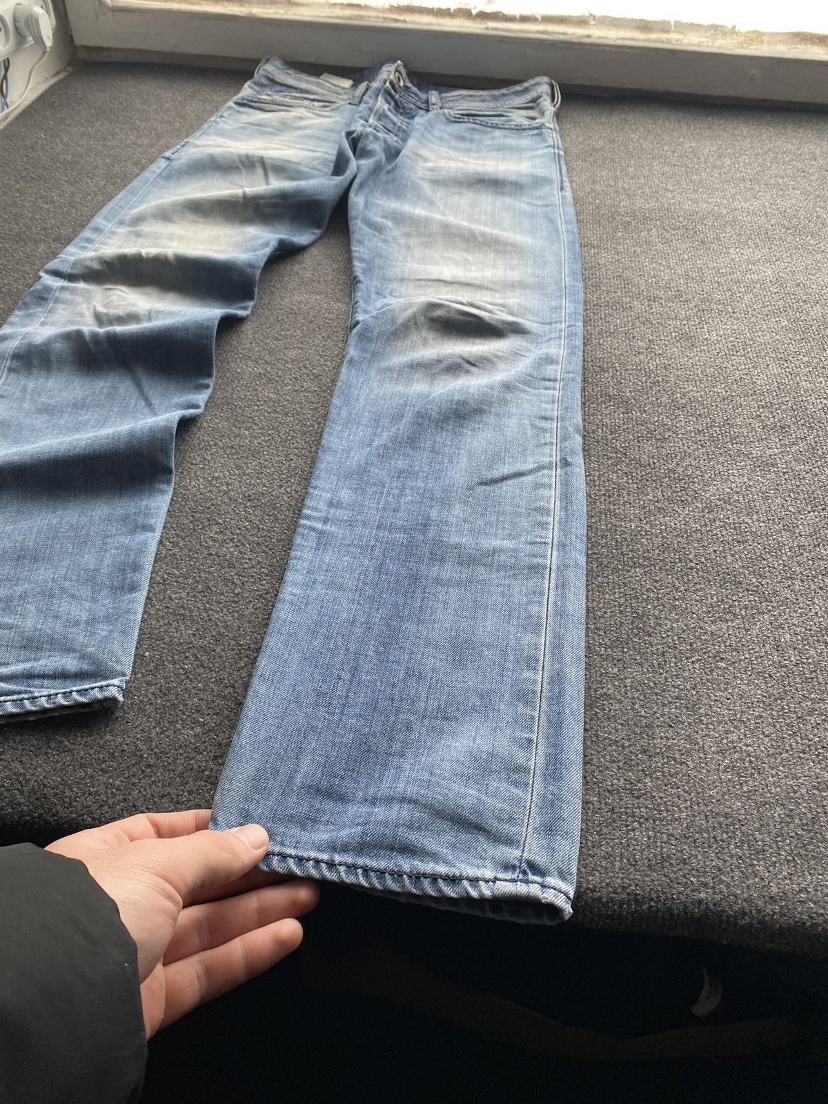 Diesel 🔥Opium Punk Diesel Buster regular slim tapered jeans 31 y2k Size US 31 - 3 Thumbnail