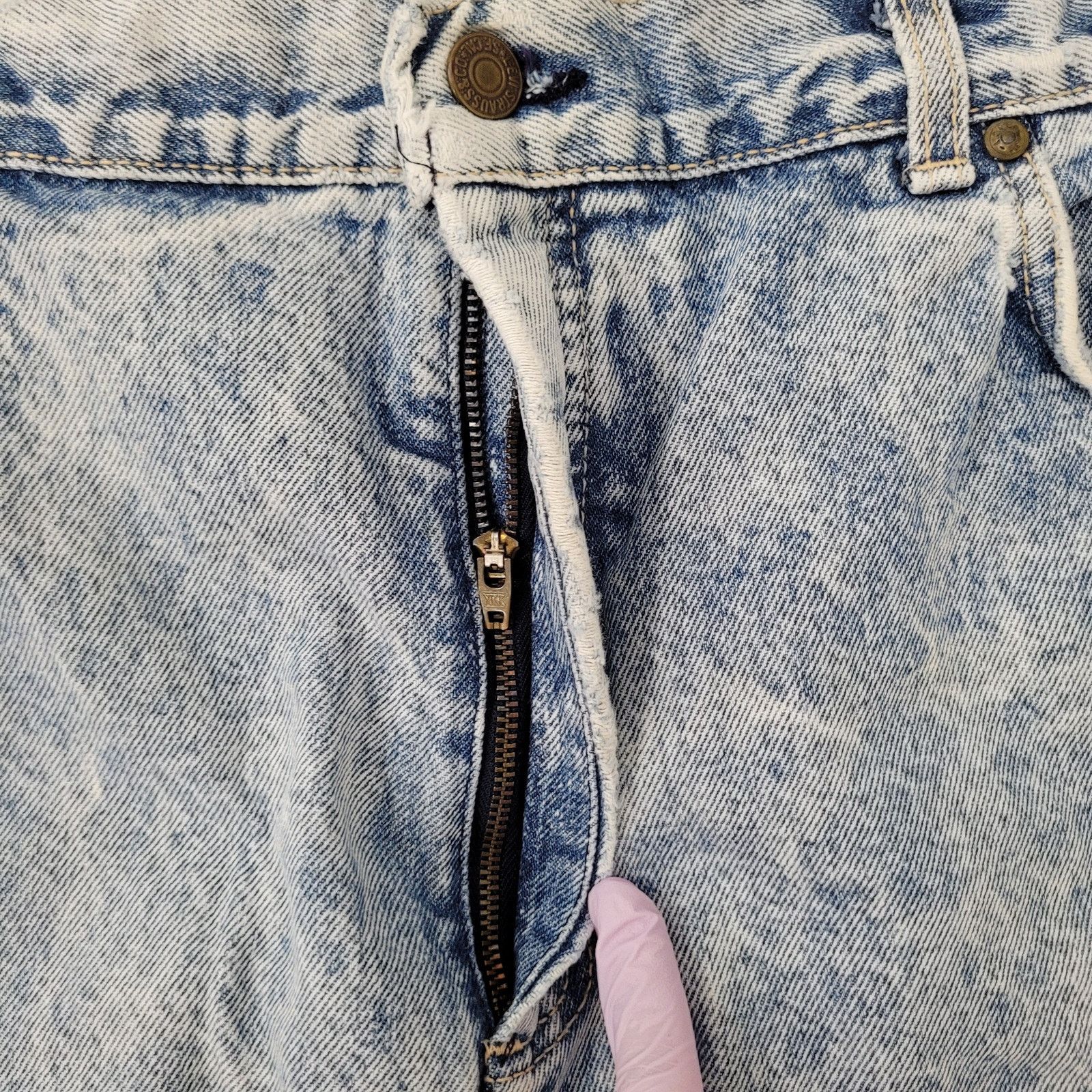 Levi's Vintage LEVIS 573 Tapered Jeans Womens 16/18 34x31 Acid-Wash Size 40" / US 18 - 10 Thumbnail
