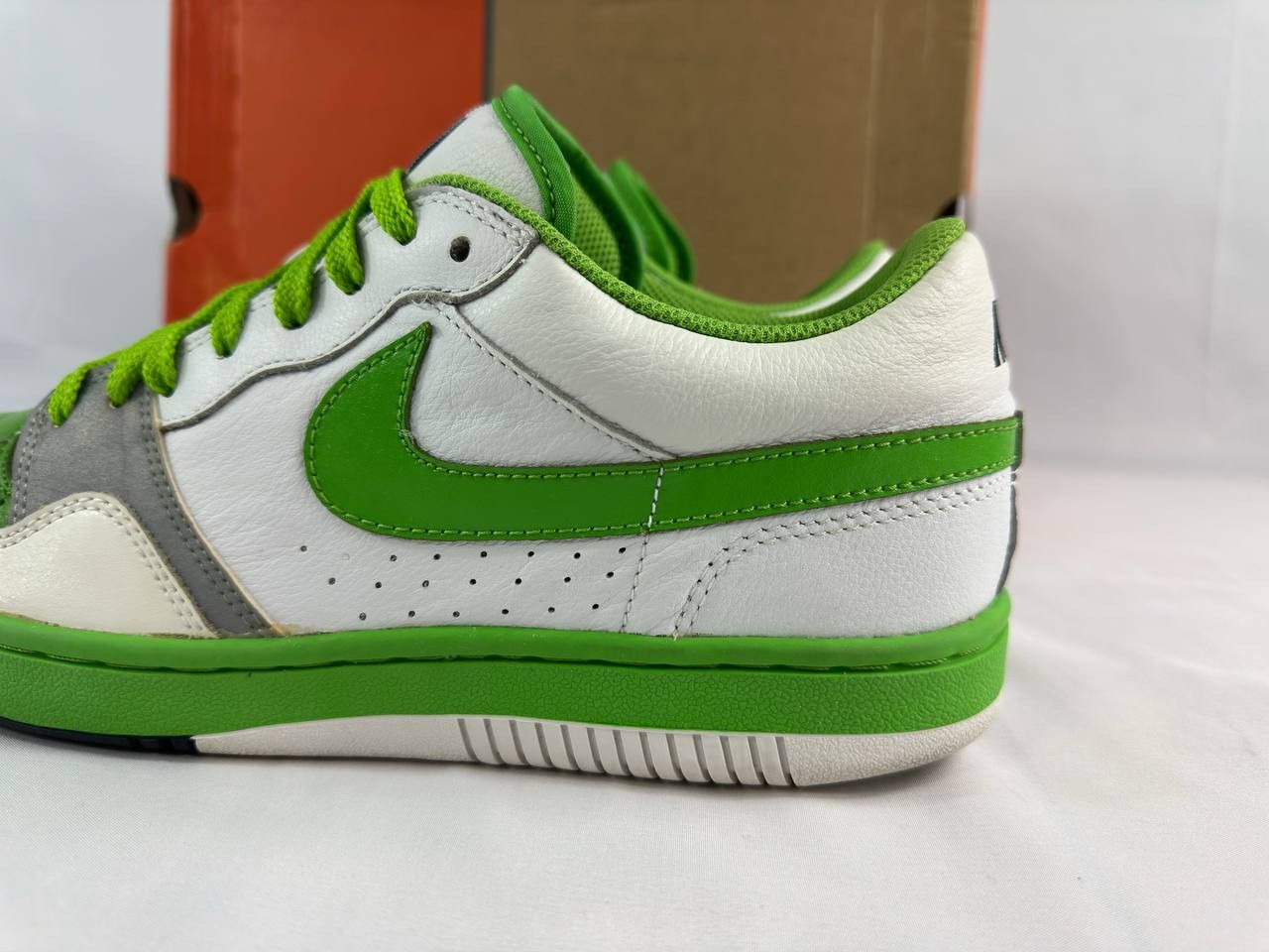Nike Nike Court Force Low Gimme 5 2006 Green White Size US 10 / EU 43 - 7 Thumbnail