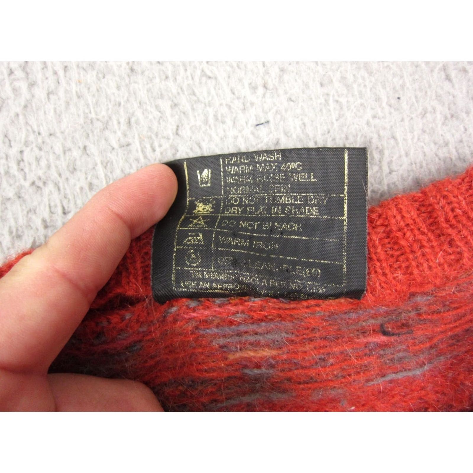 Vintage VINTAGE Little Wool Co Sweater Womens Small Red Striped Knit Pullover 70s Size S / US 4 / IT 40 - 5 Thumbnail