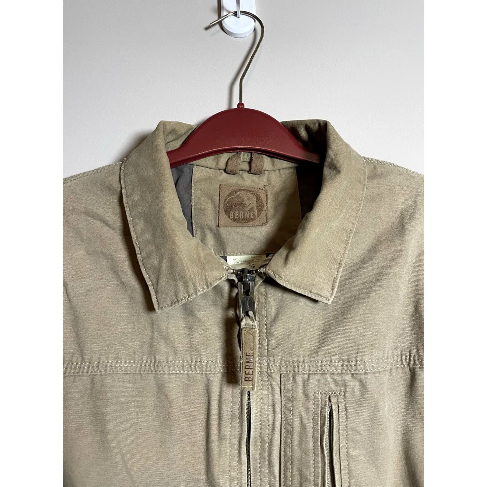 Vintage VINTAGE Berne Canvas Workwear Jacket Mens L Beige Bomber Collar Size US L / EU 52-54 / 3 - 2 Thumbnail