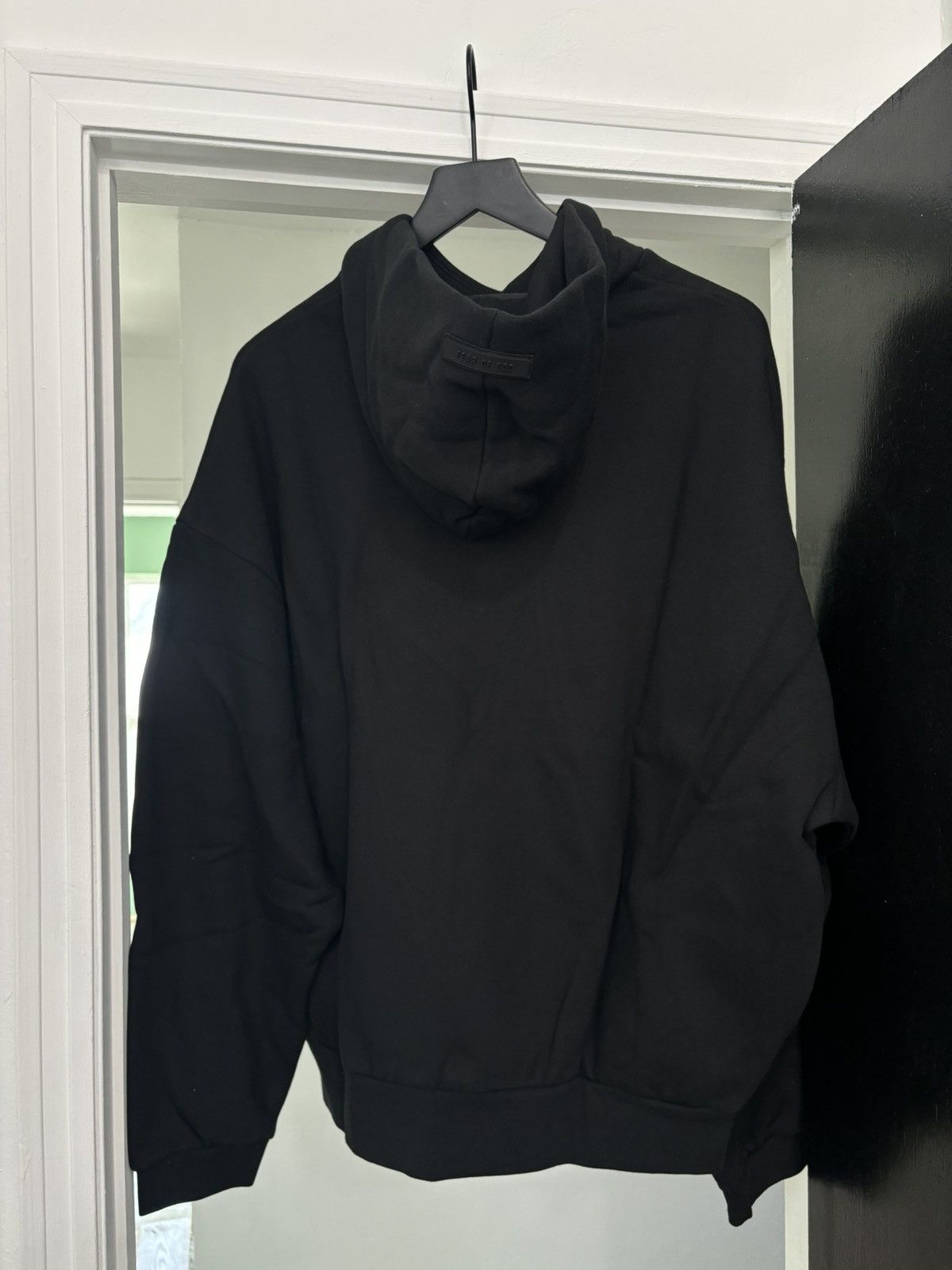 Essentials × FOG × Fear of God FOG Jet Black Hoodie Size US M / EU 48-50 / 2 - 2 Thumbnail