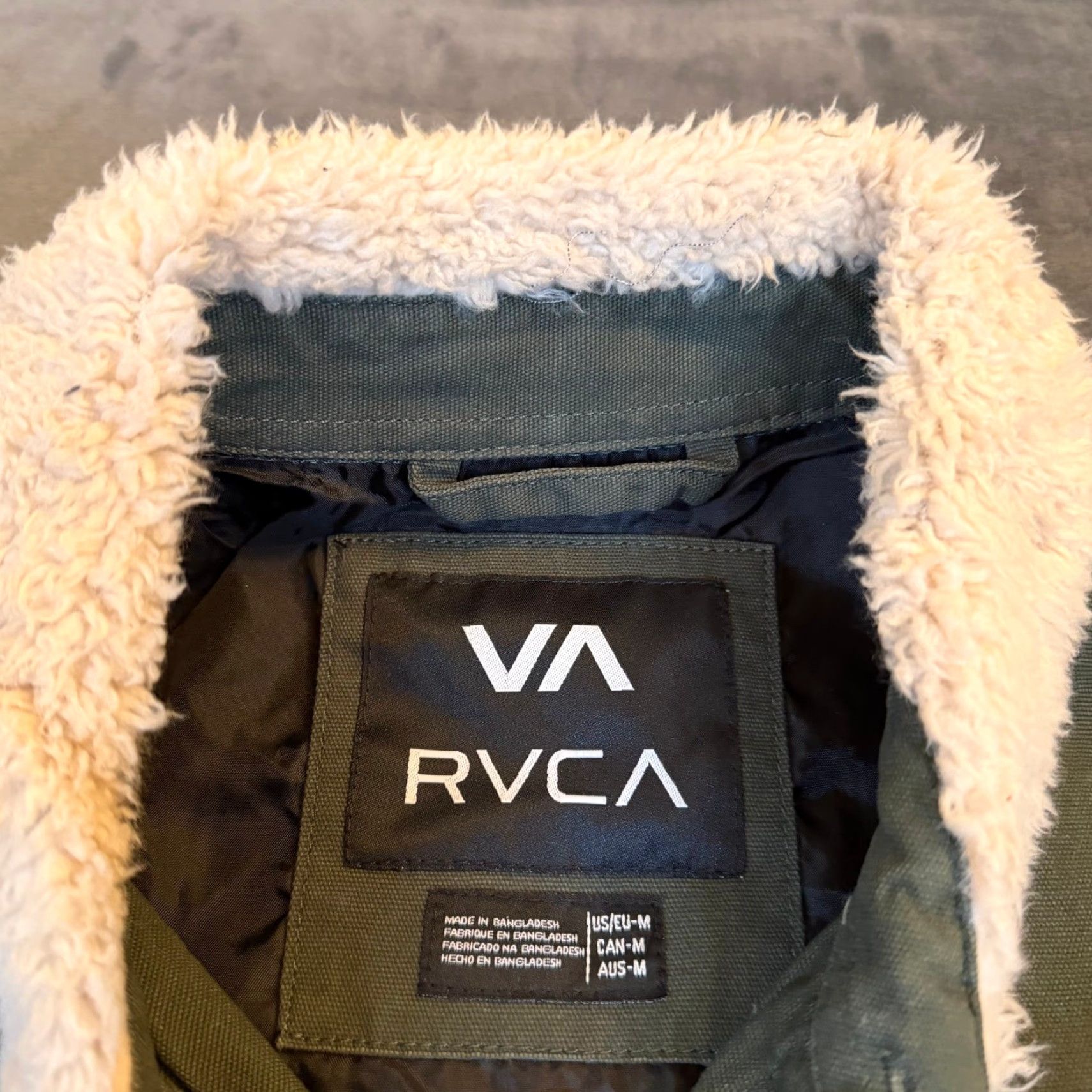 RVCA RVCA Range Jacket Olive Green Sherpa Collar Quilted Lined Canvas Mens Medium NEW Size US M / EU 48-50 / 2 - 3 Thumbnail