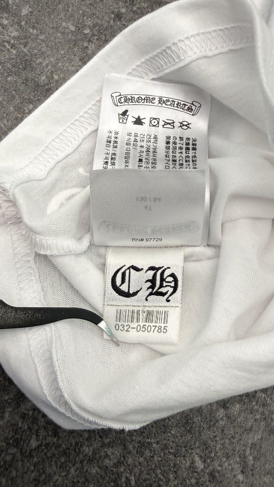 Chrome Hearts Chrome Hearts KIDS Horseshoe Floral Long Sleeve White Size US XXS / EU 40 - 10 Thumbnail