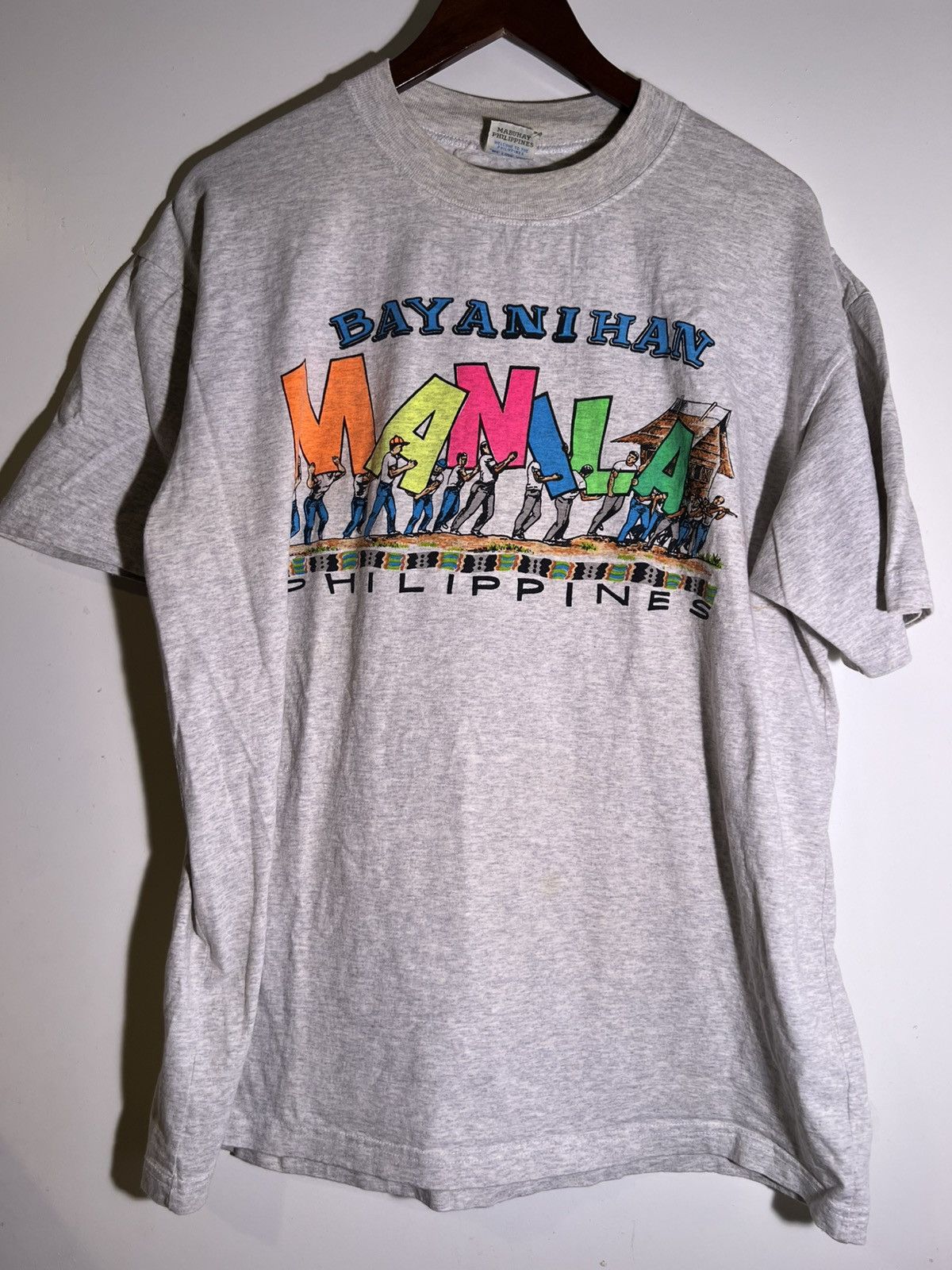 Vintage 90's 2000's Y2K VTG Vintage Manila Philippines Retro T Shirt Size US L / EU 52-54 / 3 - 1 Thumbnail