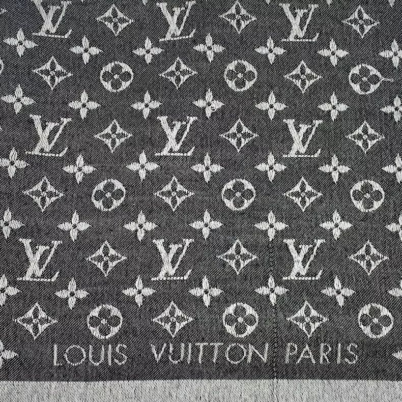 Louis Vuitton Louis Vuitton Grey logo presbyopic full print mulberry sil Size ONE SIZE - 3 Thumbnail