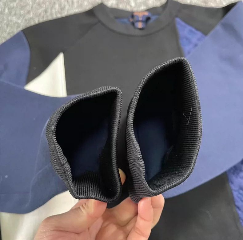 Louis Vuitton Louis Vuitton sweatshirt Size US S / EU 44-46 / 1 - 5 Thumbnail