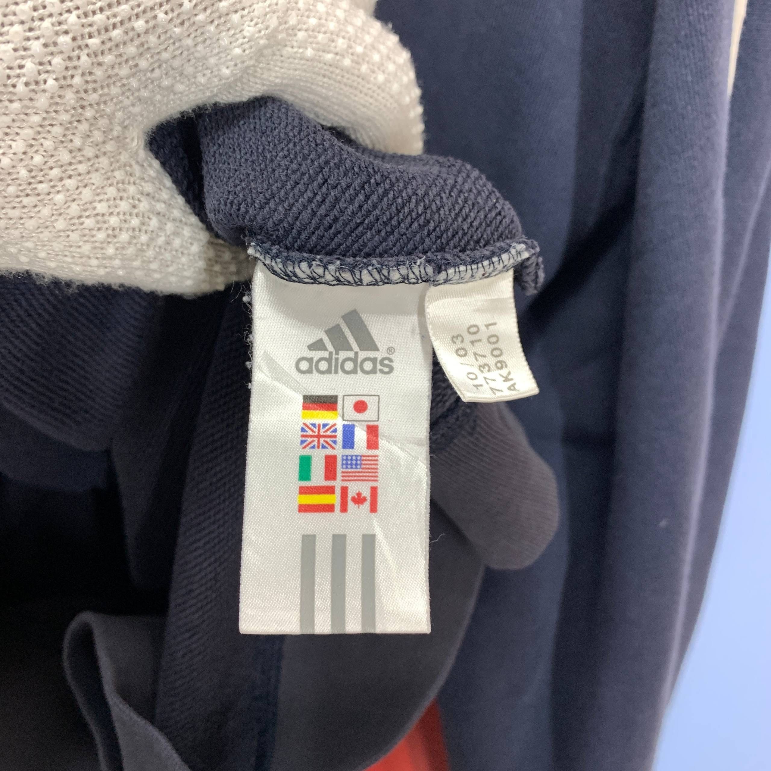 Adidas Y2K Vintage ADIDAS THREE STRIPE Sweatshirt #2598/Y Size US L / EU 52-54 / 3 - 13 Thumbnail