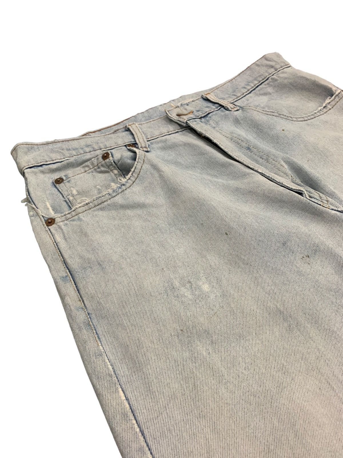 Levi's Vintage Levis 515 Light Wash Distressed Denim (AC48) Size US 32 / EU 48 - 8 Thumbnail