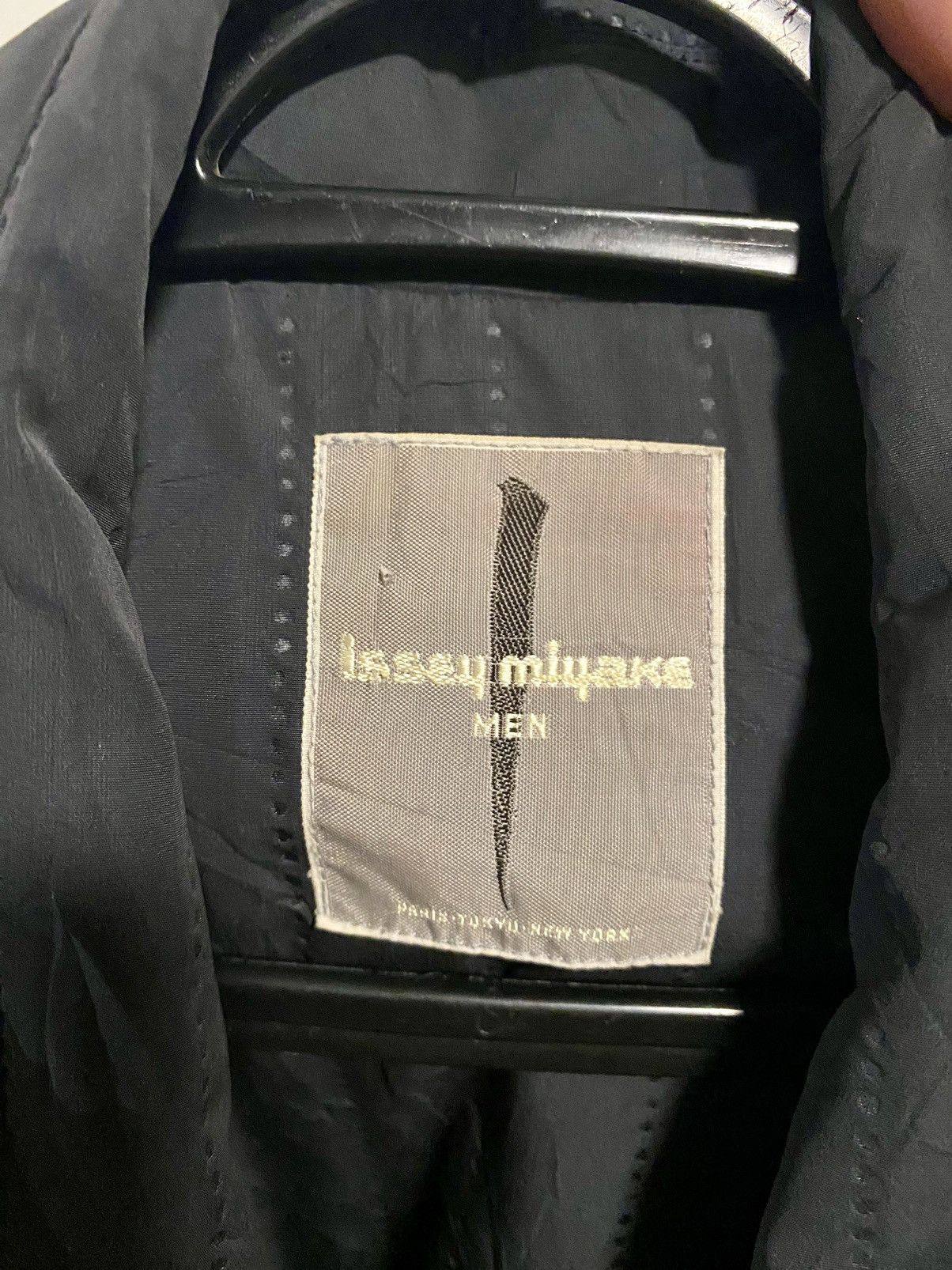 Issey Miyake Vintage 90s issey Miyake men Runway trench Coat Size US M / EU 48-50 / 2 - 9 Thumbnail