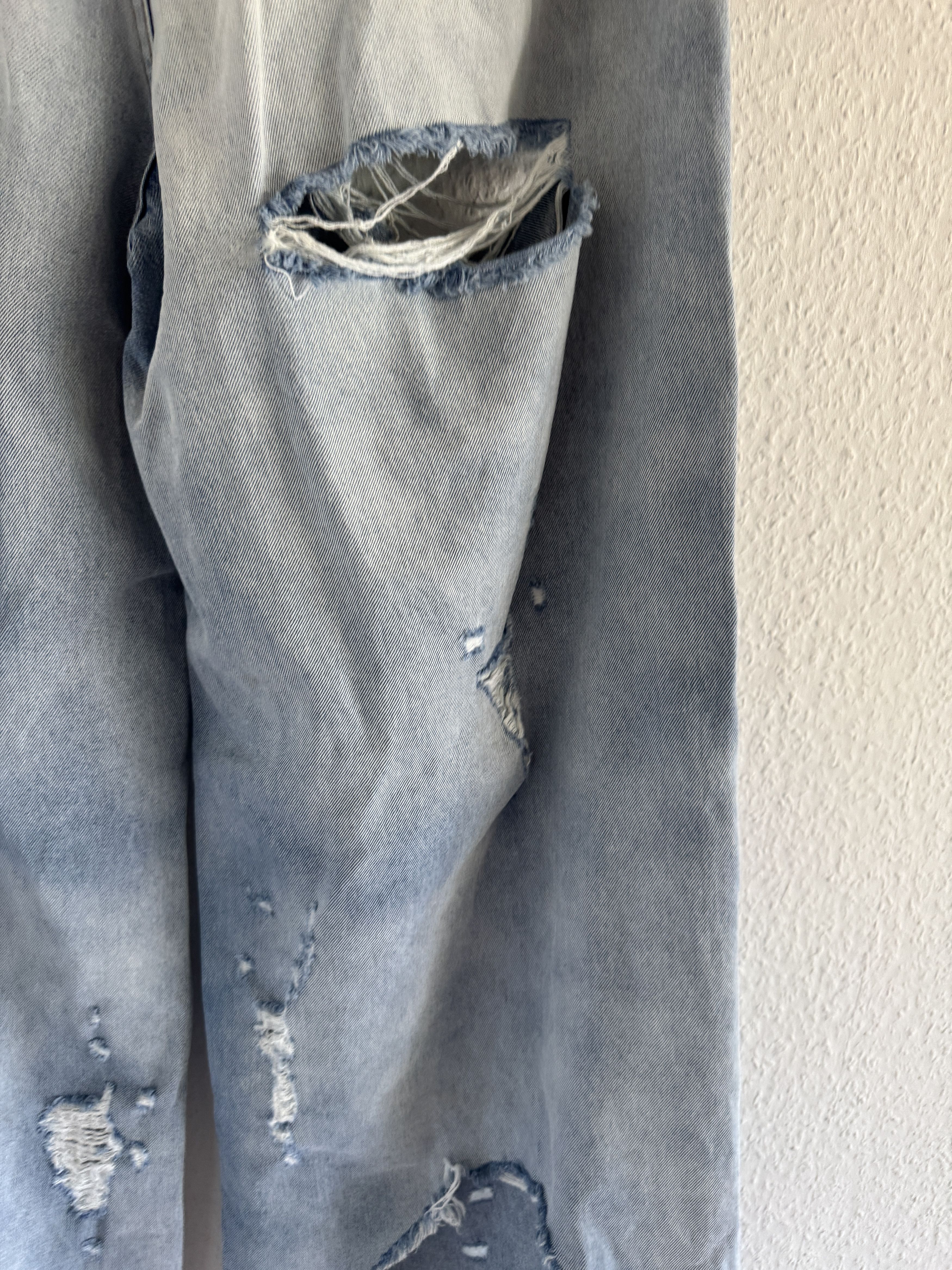 Vetements Destroyed wash denim pants Size US 32 / EU 48 - 16 Thumbnail