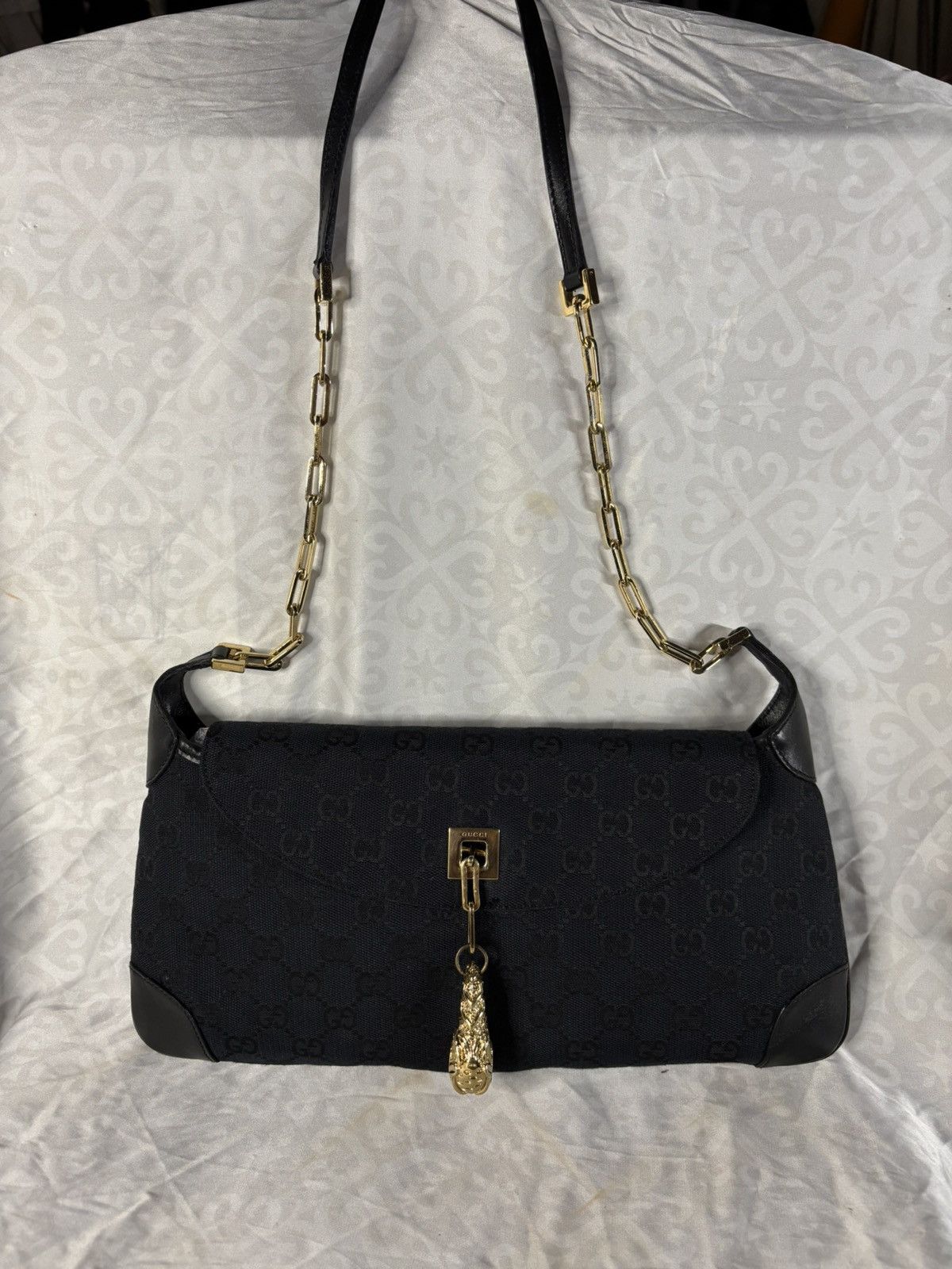 Gucci (Rare) Gucci X Tom Ford Runaway Tiger Head Bag Size ONE SIZE - 3 Thumbnail