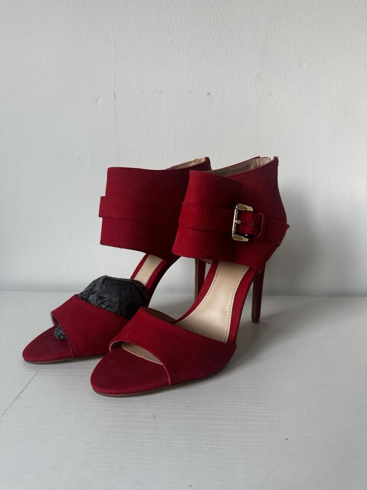 Vince Camuto Vince Camuto Hensley Women's Red Suede 4" Heels Size 7 Size US 7 / IT 37 - 2 Thumbnail