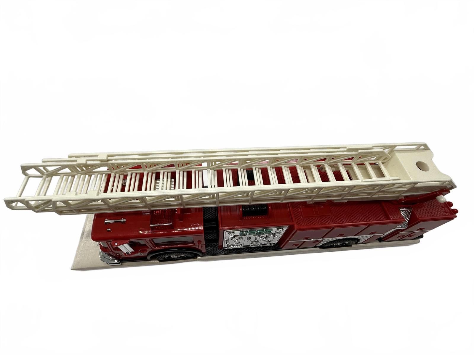 Van Heusen Vintage Hess Toy Fire Truck Bank Retro Rescue Fun Size ONE SIZE - 9 Thumbnail