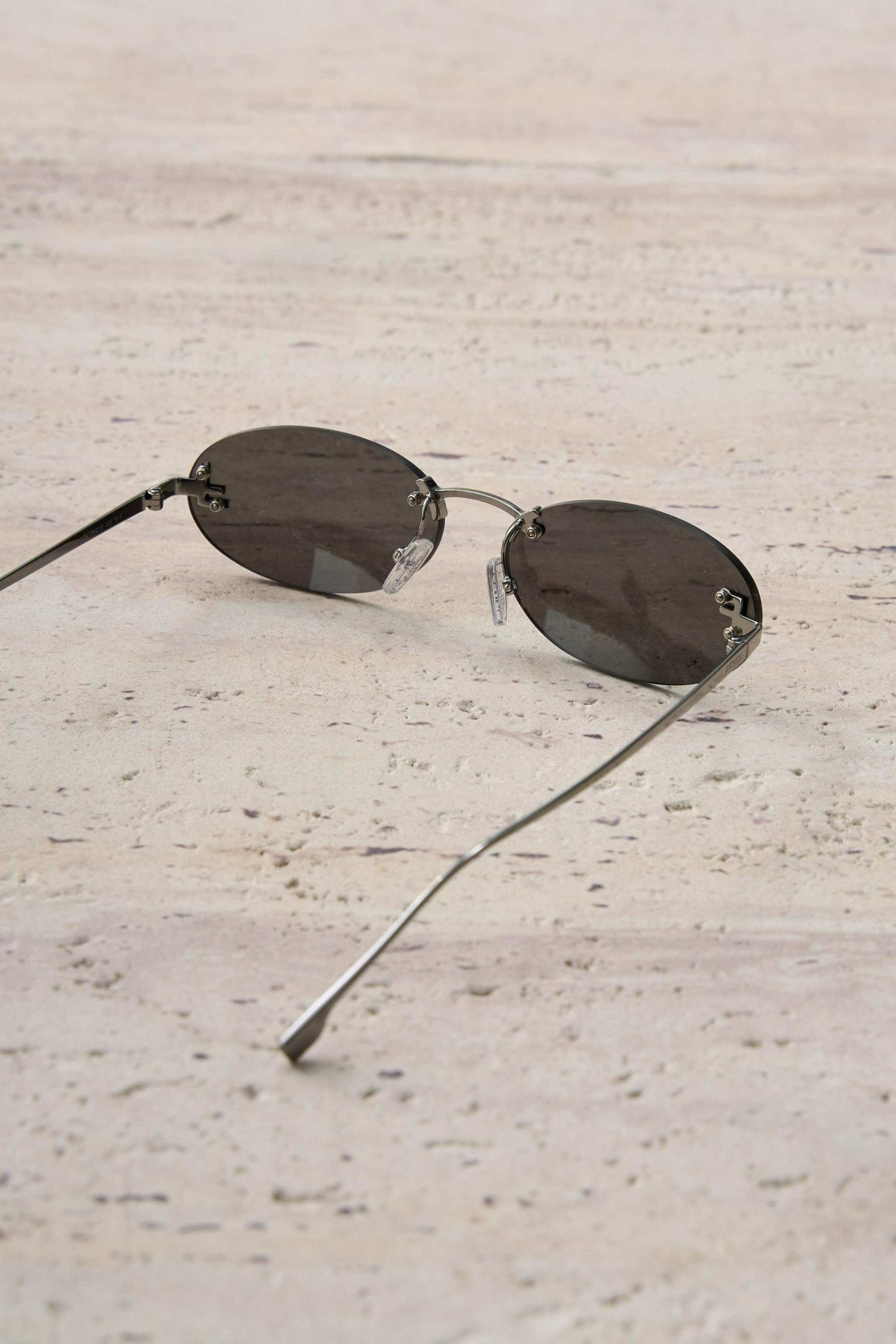 Fendi FENDI FE4075US SUNGLASSES Size ONE SIZE - 2 Thumbnail