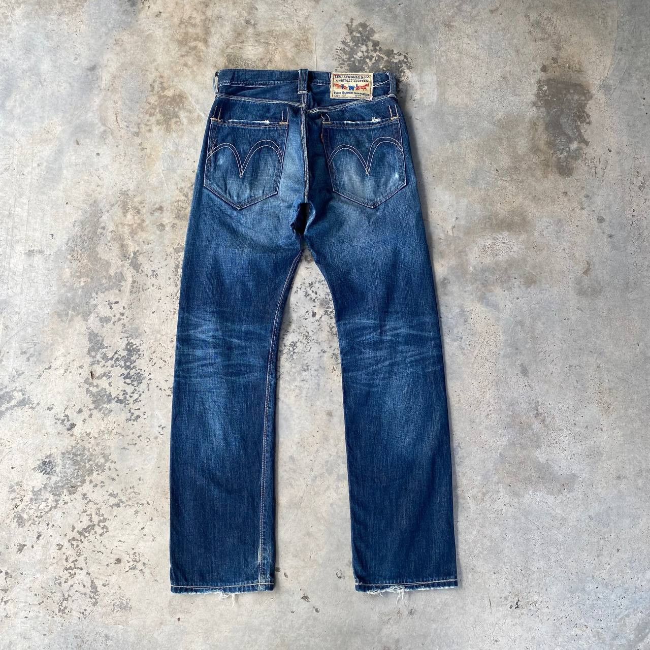 Levi's VINTAGE LEVIS DENIM LOT 502 RIVETTED DISTRESSED BLUEWASH Size US 29 - 4 Thumbnail