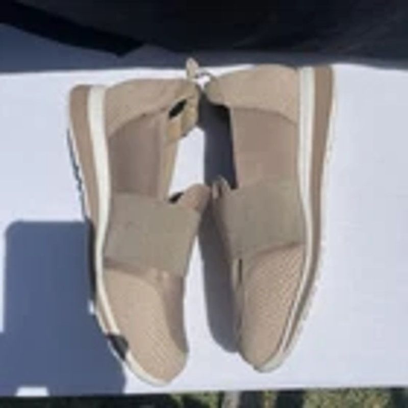 Other Walking Cradles Women’s Beige Leather Canvas SlipOn Sneakers Size US 7.5 / IT 37.5 - 4 Thumbnail